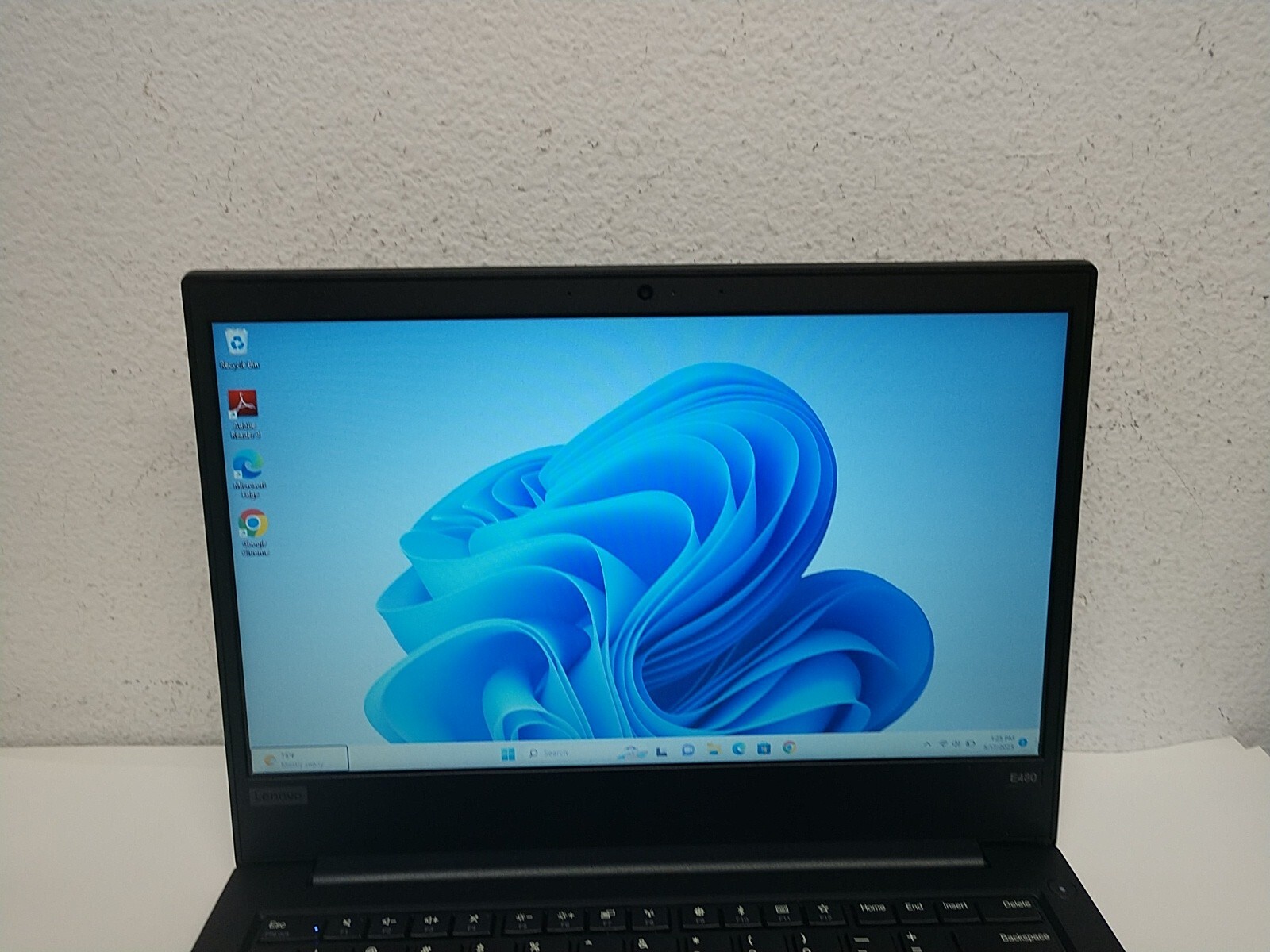 Lenovo ThinkPad E480 14″ Intel Core i5-7200U 2.5GHz 8GB Ram 500GB HD BT Win11Pr0