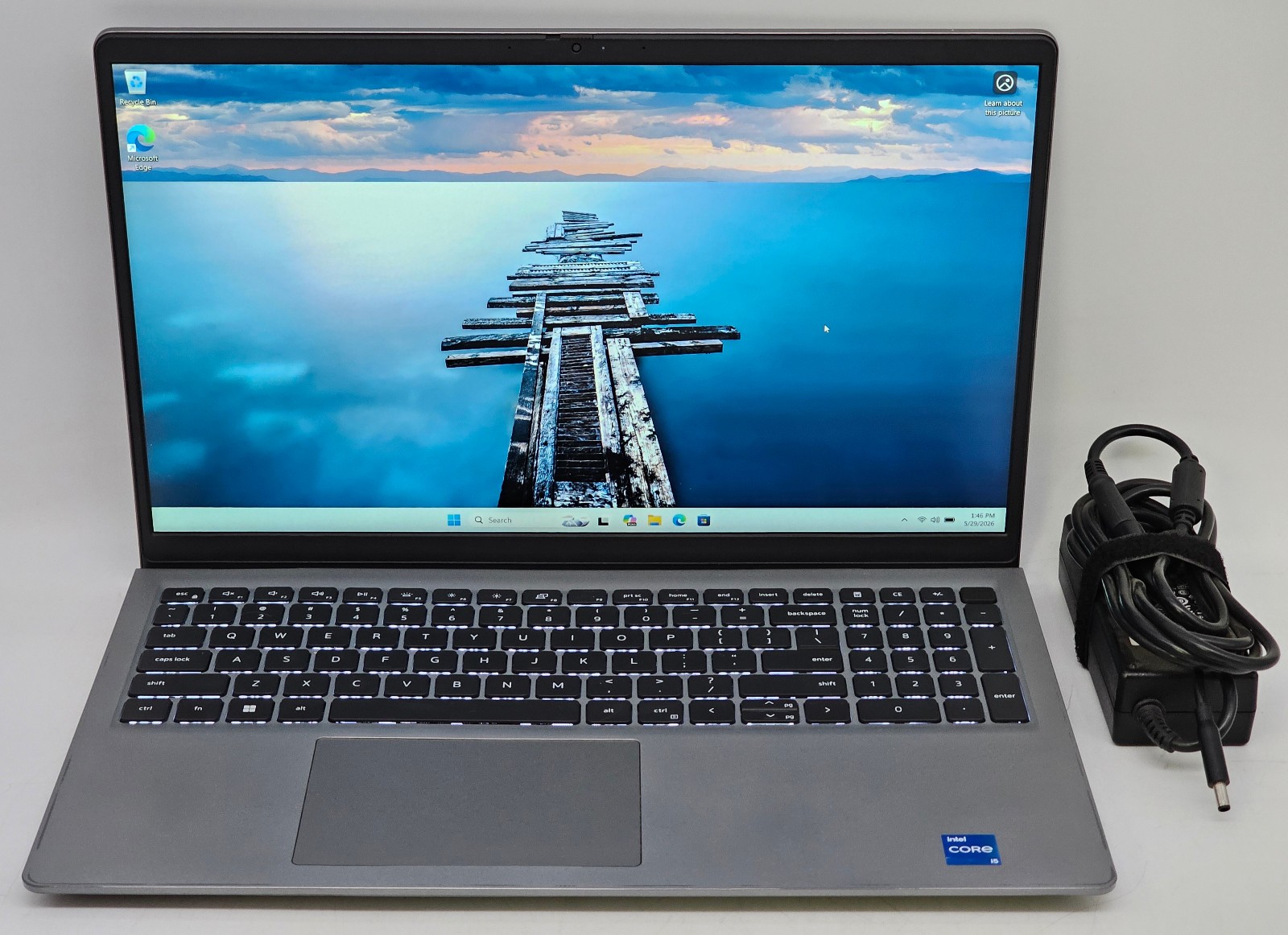 Dell Vostro 3530 – 15.6″ Laptop – i5-1335U @ 4.60GHz 8GB RAM 256GB SSD Win 11