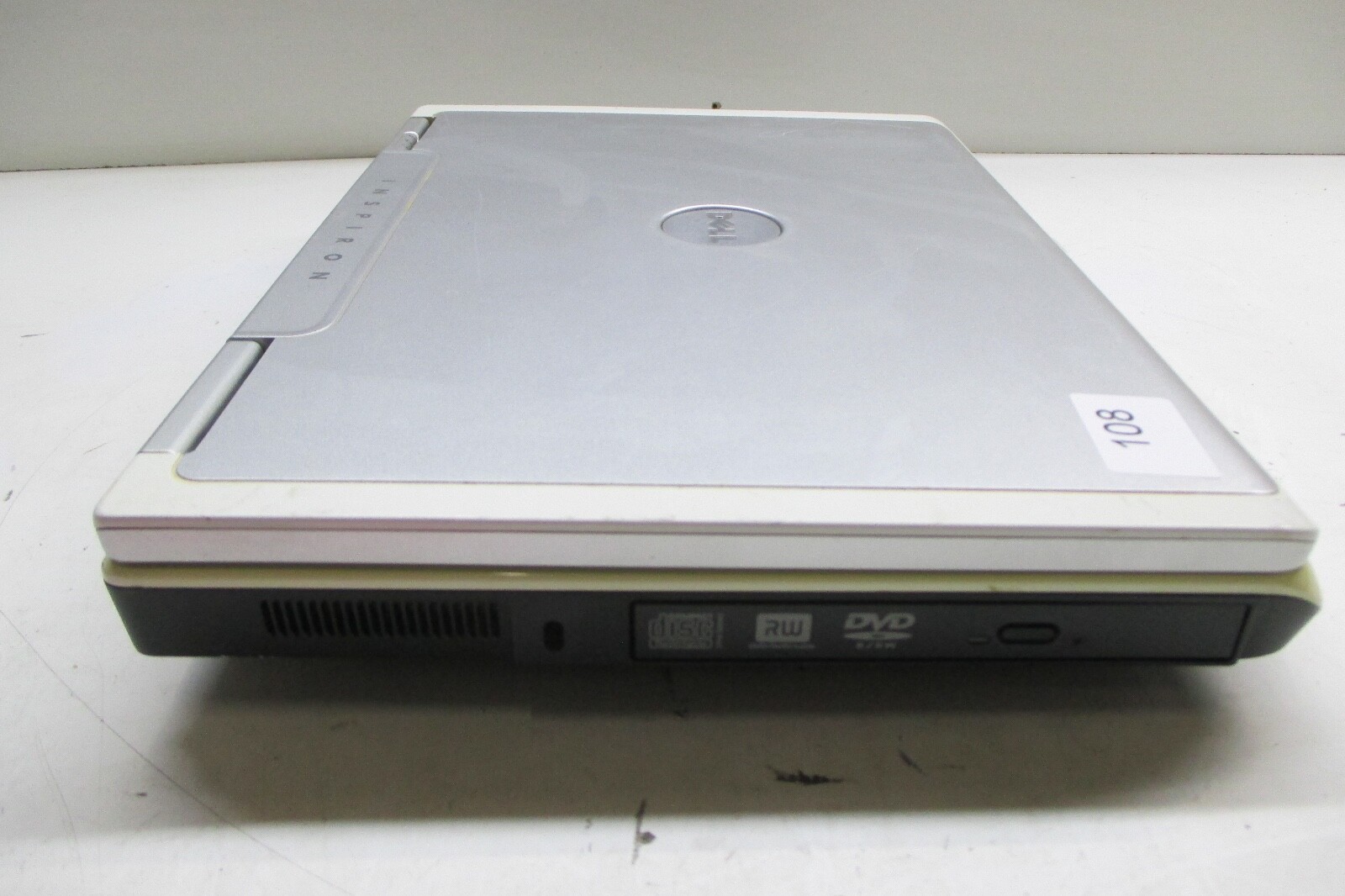 Dell Inspiron 6000 Intel Pentium M 1.7GHz 1GB NO HDD No Batt