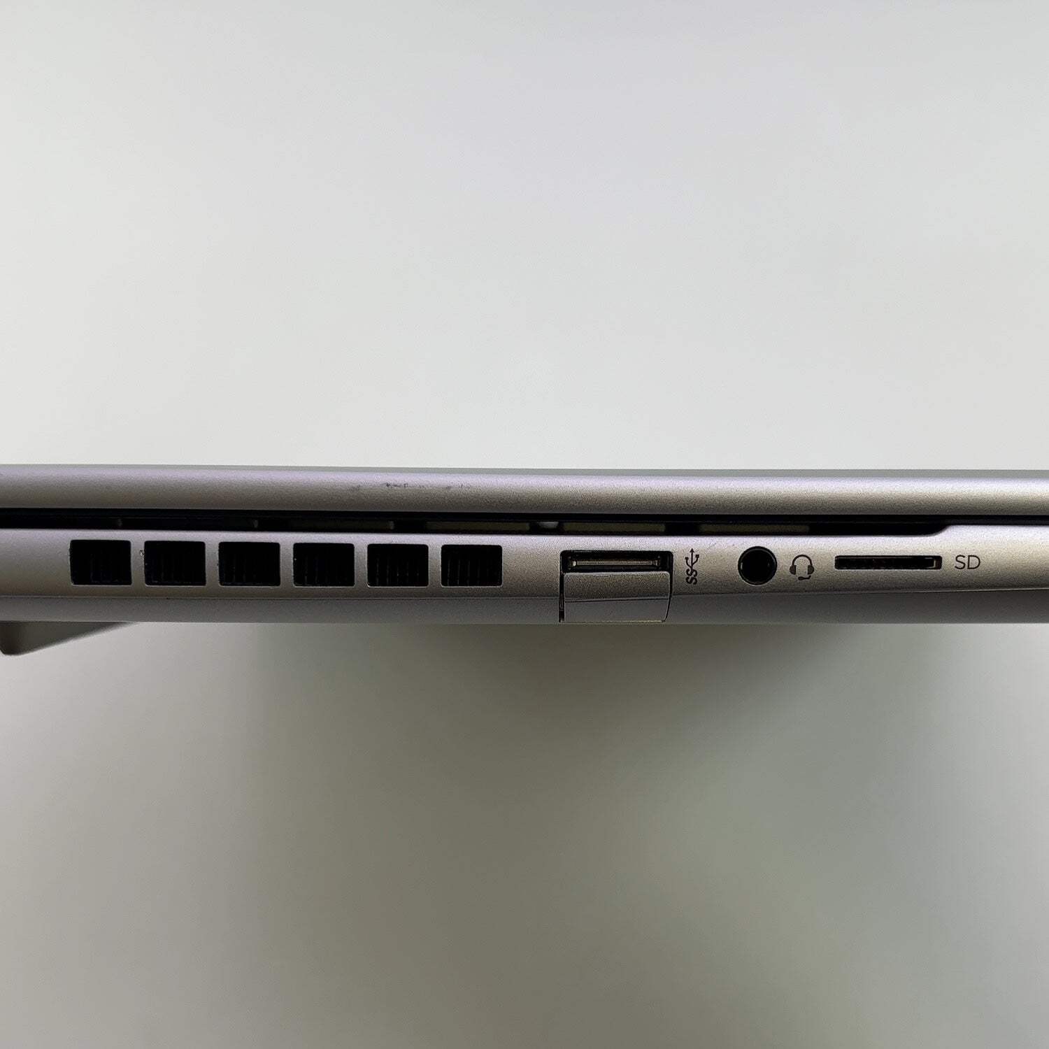 Broken HP Envy 16-H0003NR i7-12700H 2.3GHz 16GB RAM 1TB SSD Intel Arc A370M READ