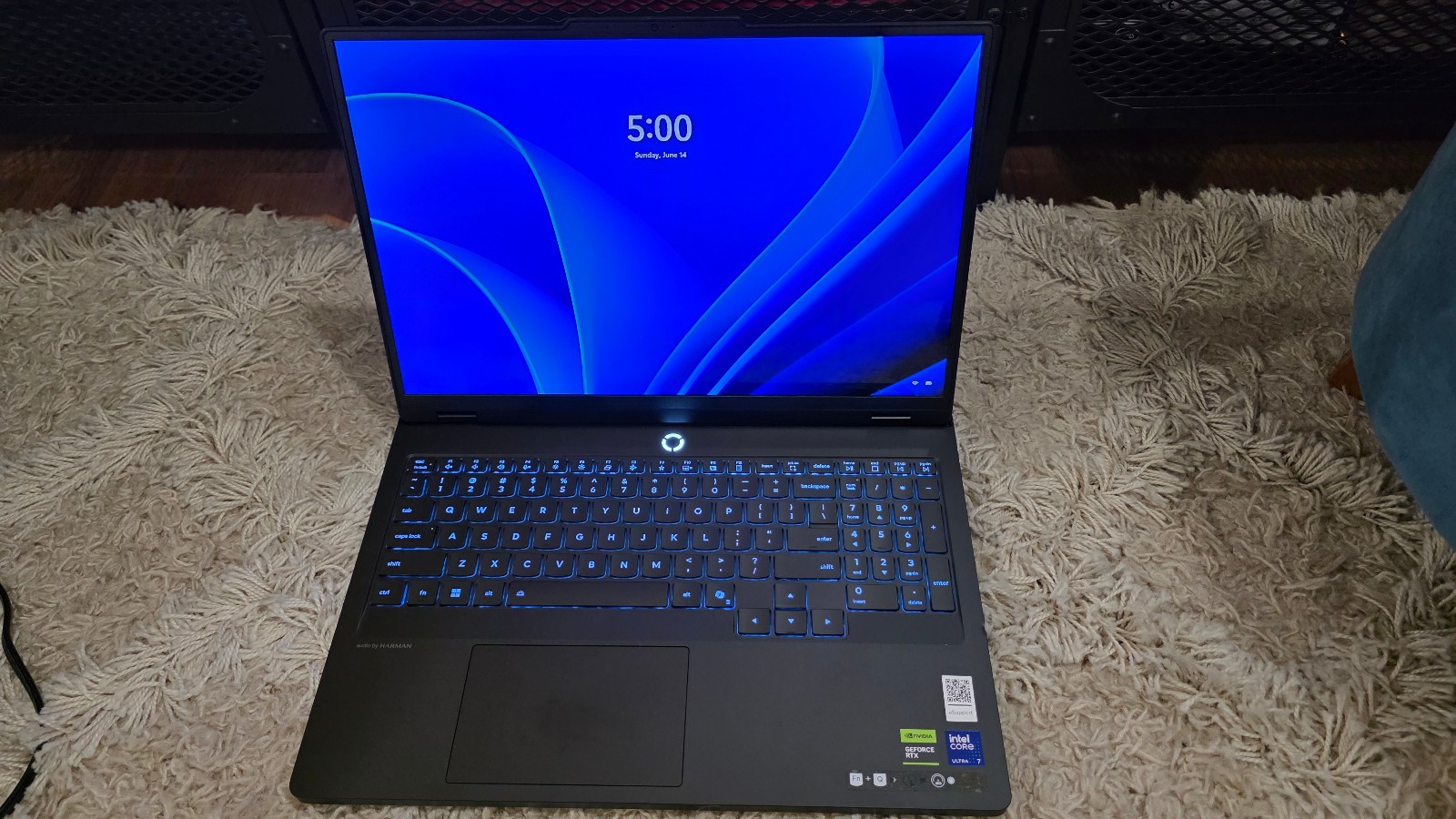 In Warranty Lenovo Legion 5 Pro 16″ OLED Intel Ultra 7 RTX 5070 32GB RAM 1TB SSD
