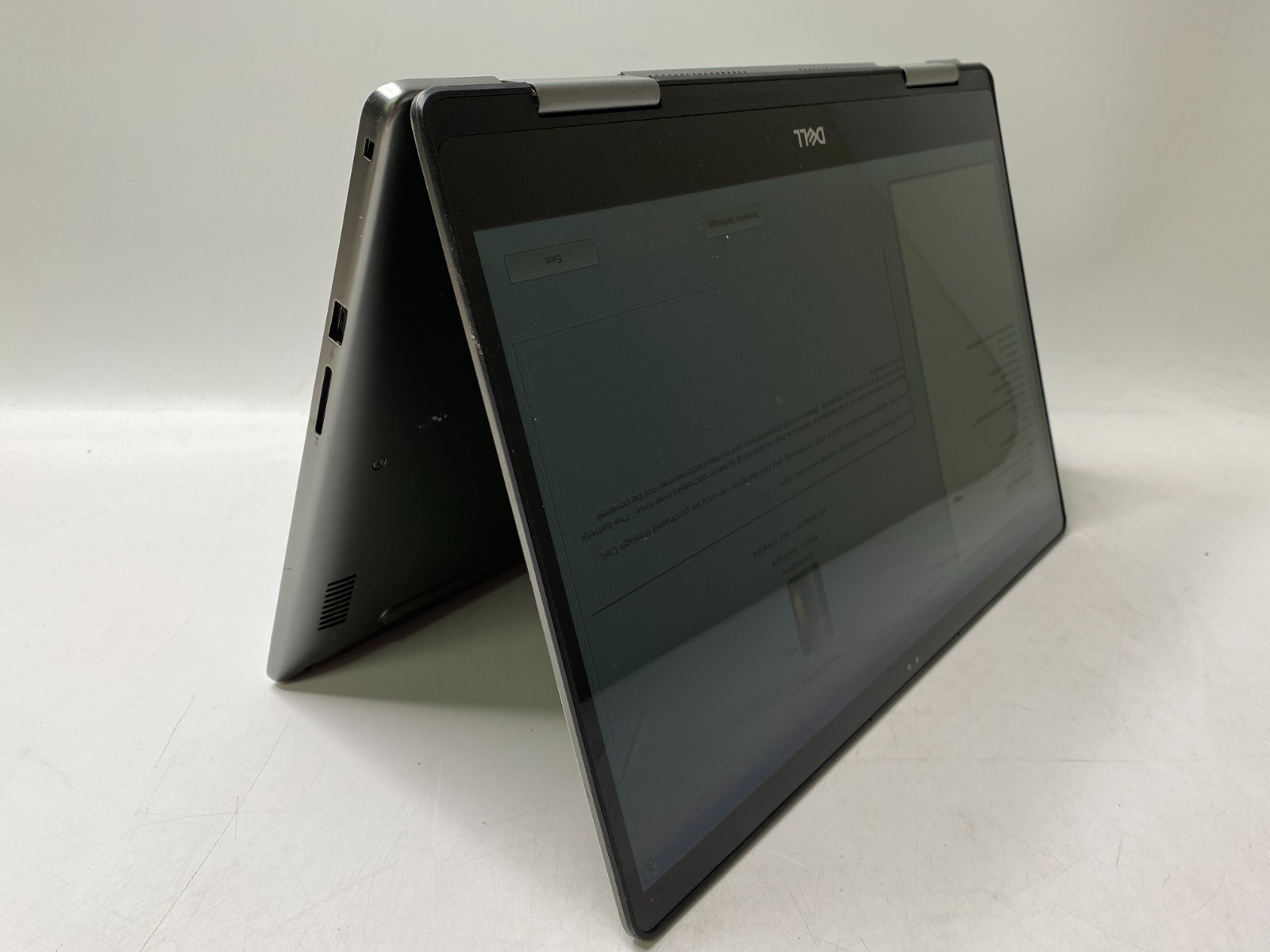 Dell Inspiron 7573 2-in-1 Touch i7-8550U 8GB DDR4 No SSD/OS Missing USB -PARTS