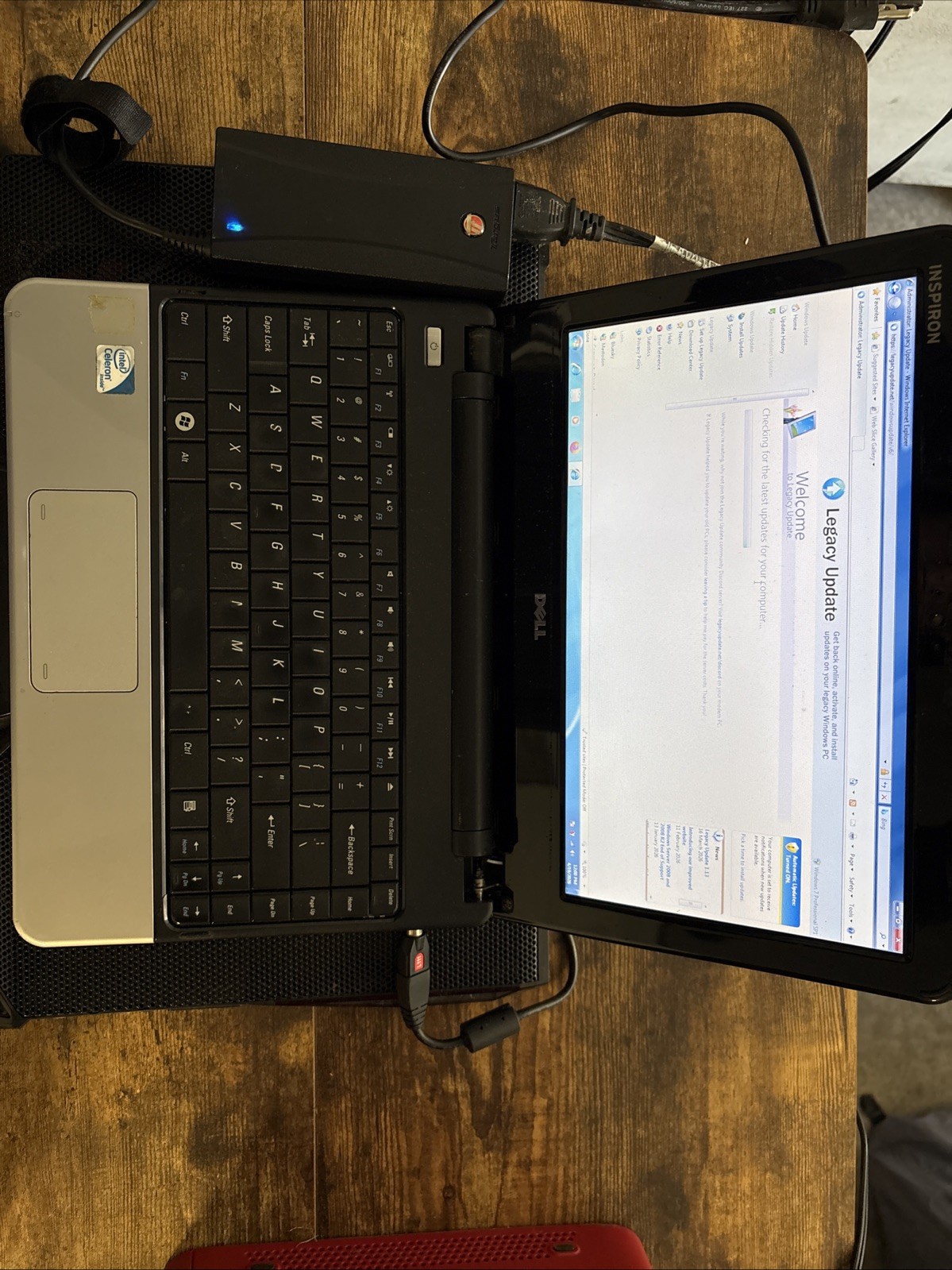 👀 look 👀 Dell Mini Obsidian 11Z Black 11.6″ inch P03T netbook laptop Wndows 7