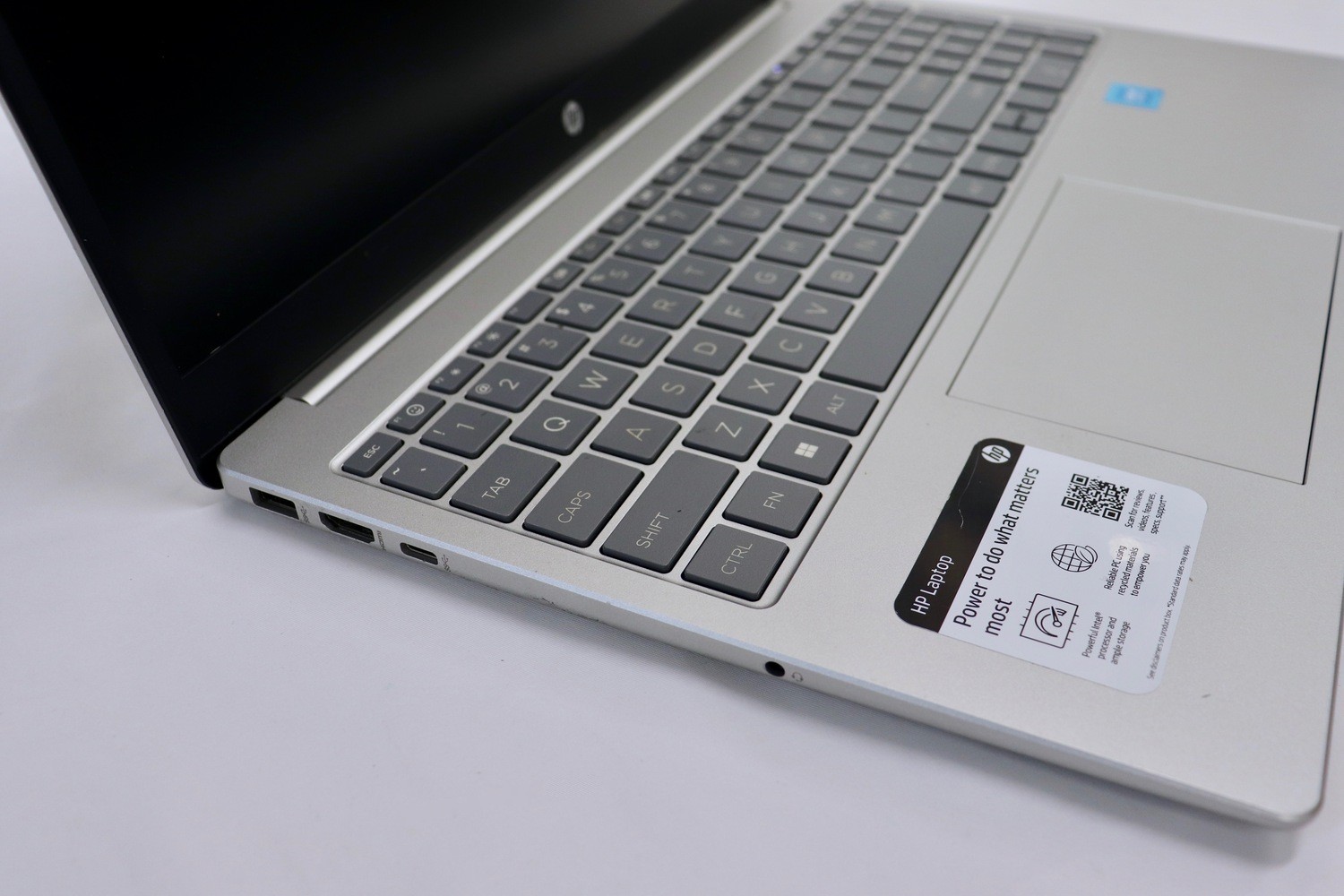 HP 15 Laptop N200 4GB 128GB SSD 15.6″ Win11 USB-C 15-fd0081wm