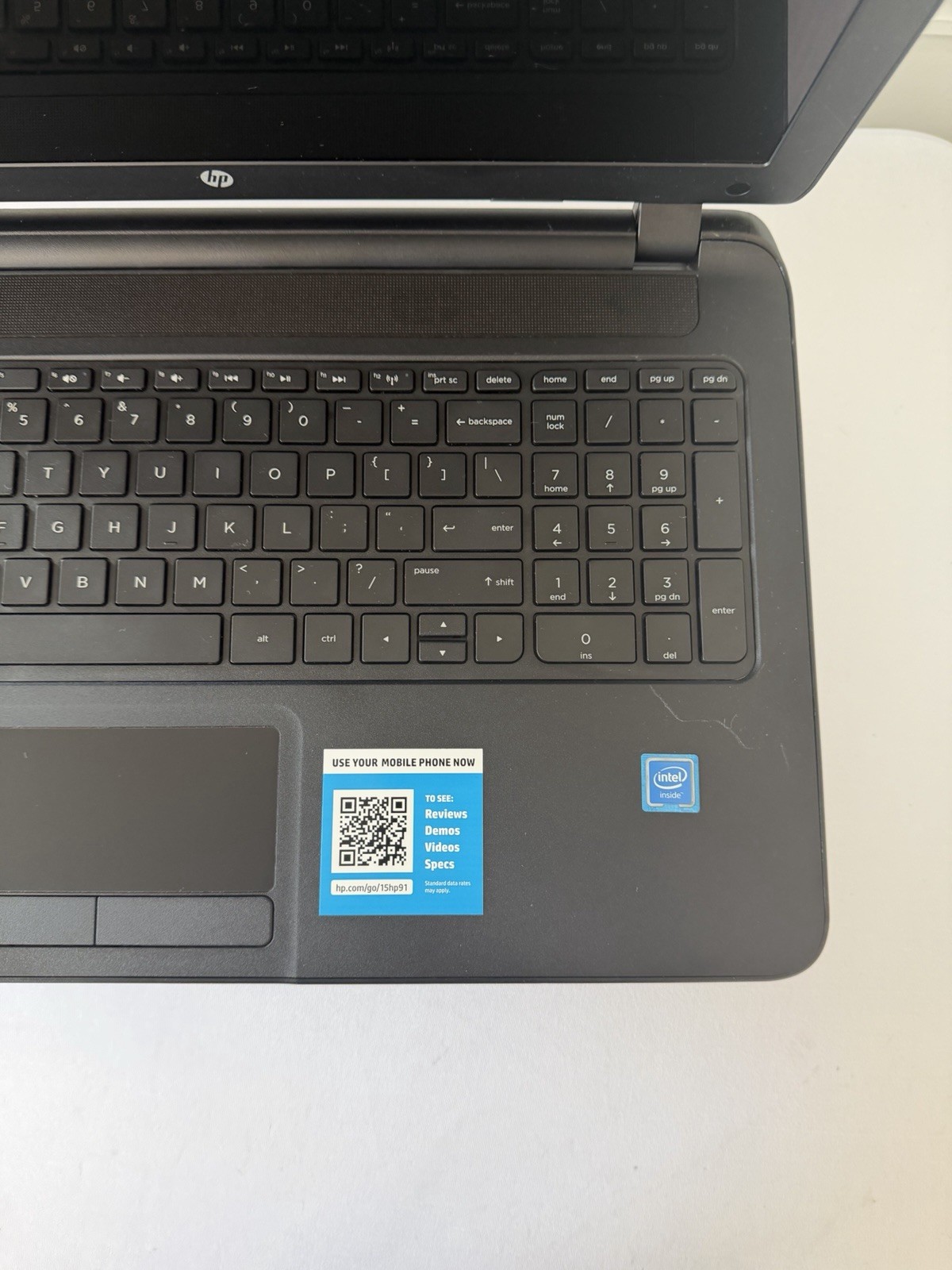 HP Laptop 15-f211wm – Intel – NO RAM – NO Storage – NO Battery – NO OS- Read Des