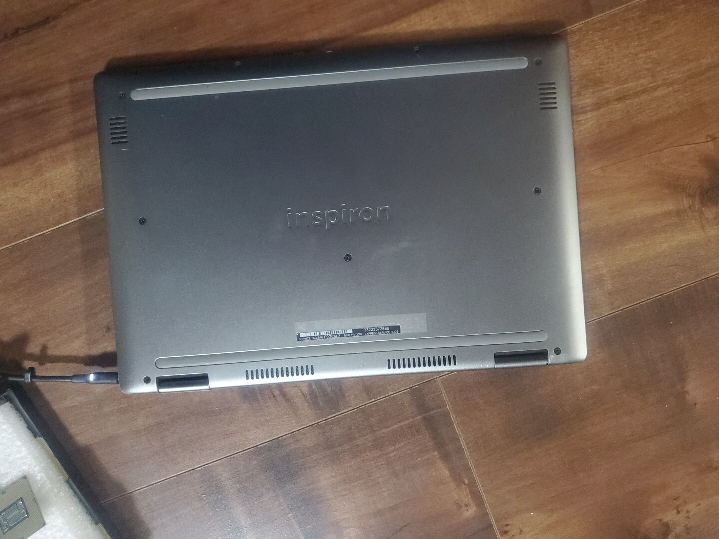 Dell Inspiron 13 7375 AMD Ryzen 5 16gb/256gb Touchscreen.