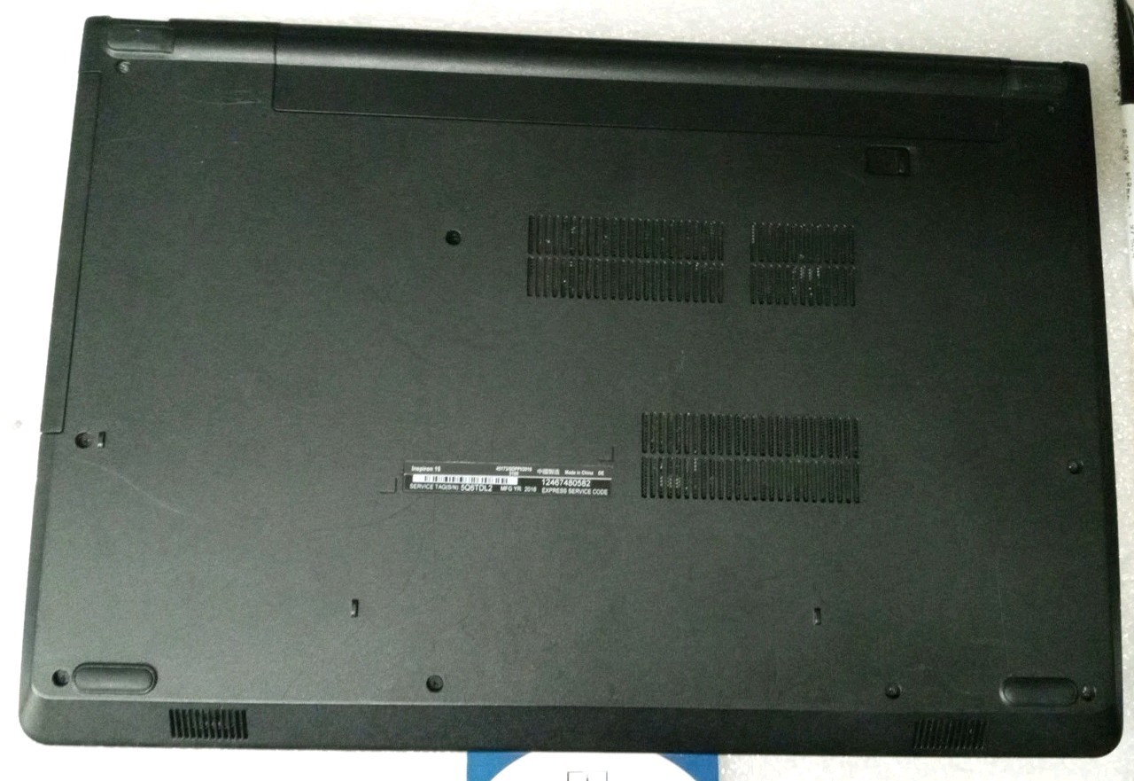 Dell Inspiron 15-3567 i3-7130u @ 2.7GHz, 16 GB RAM, 256GB SSD