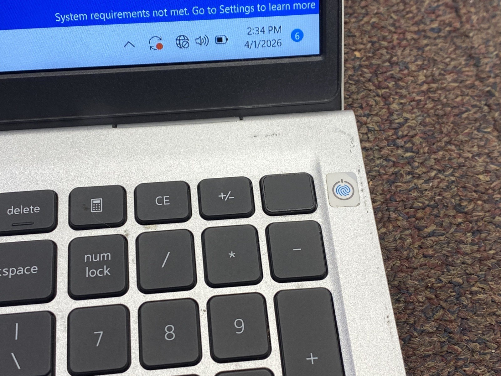 Dell Inspiron 15 3525 15.6” Touchscreen AMD Ryzen 5 8GB RAM 512GB SSD W/ Charger