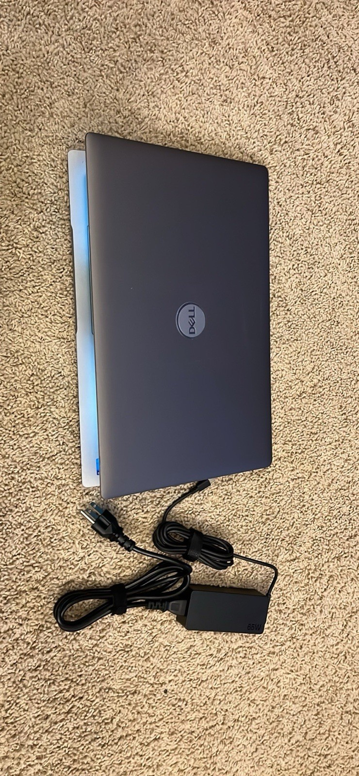 Dell Notebook Laptop Intel Core i7 Windows 11 15.6″ Gray HDMI USB-C Wi-Fi