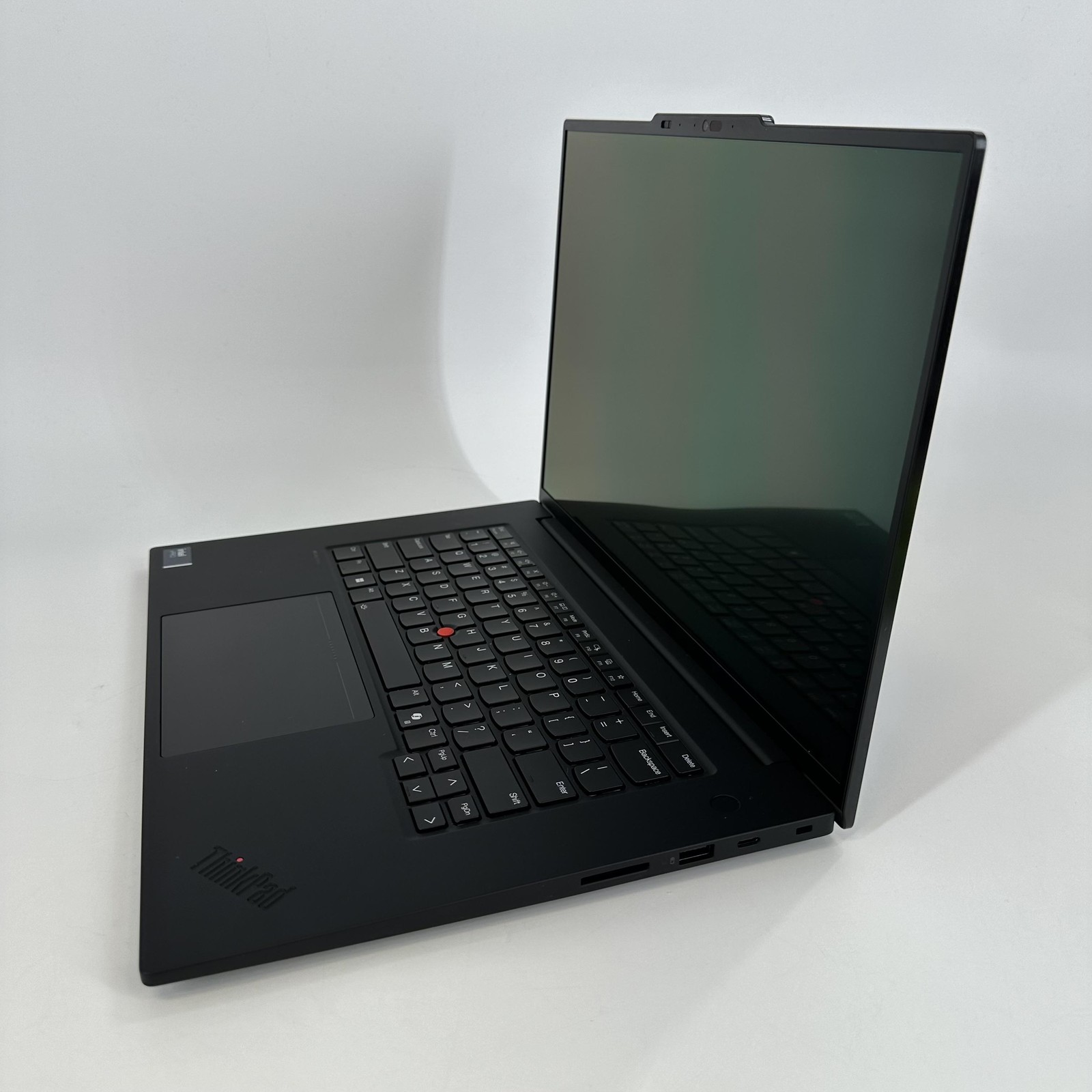 Lenovo ThinkPad P1 Gen 7 16 UHD+ TOUCH Ultra 9 185H 64GB 2TB/2TB RTX 3000 Ada