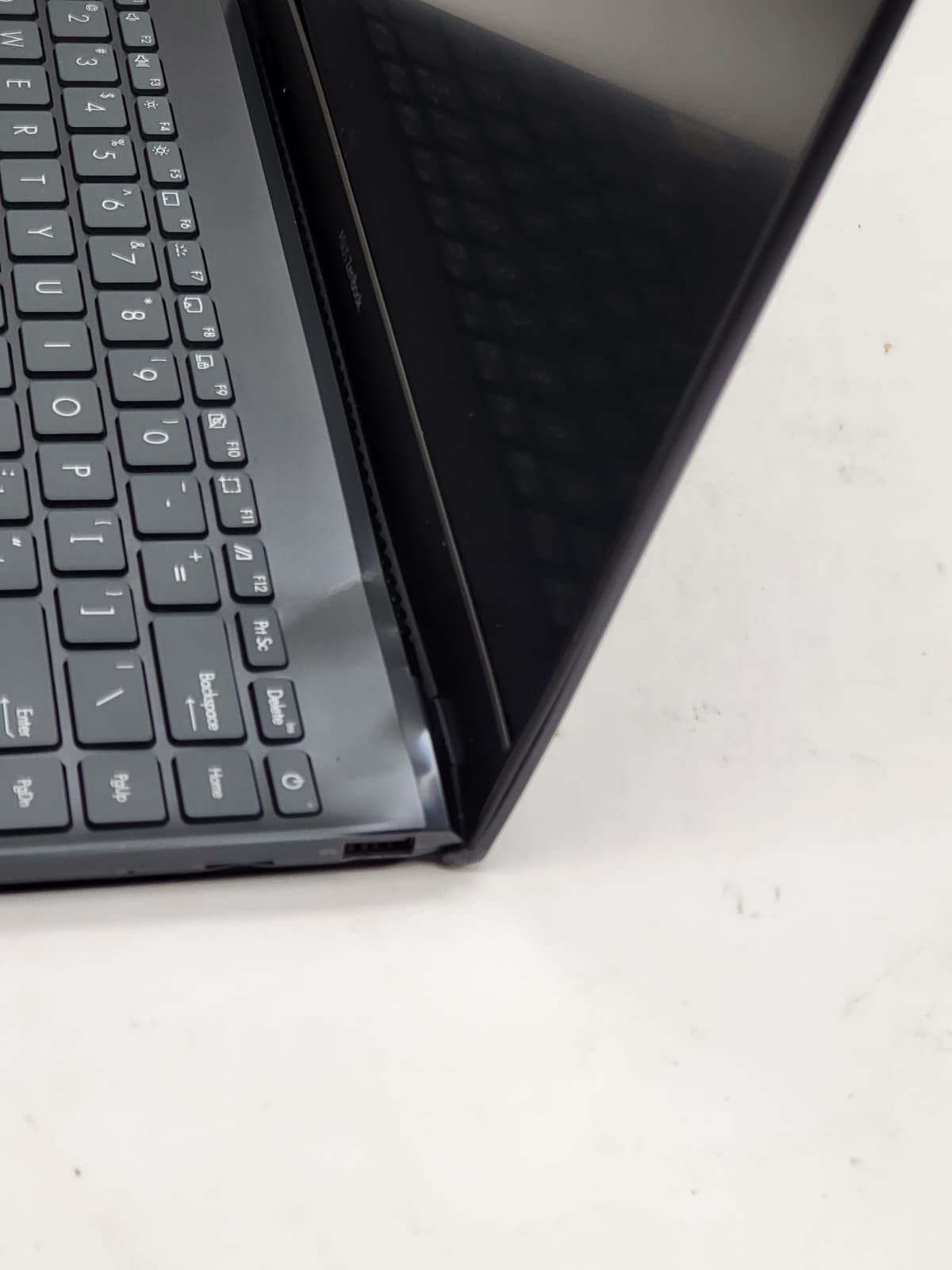 ASUS ZenBook UX325J Core i5-10Gen UNTESTED AS IS READ ONLY FOR PARTS CHECK PHOTO