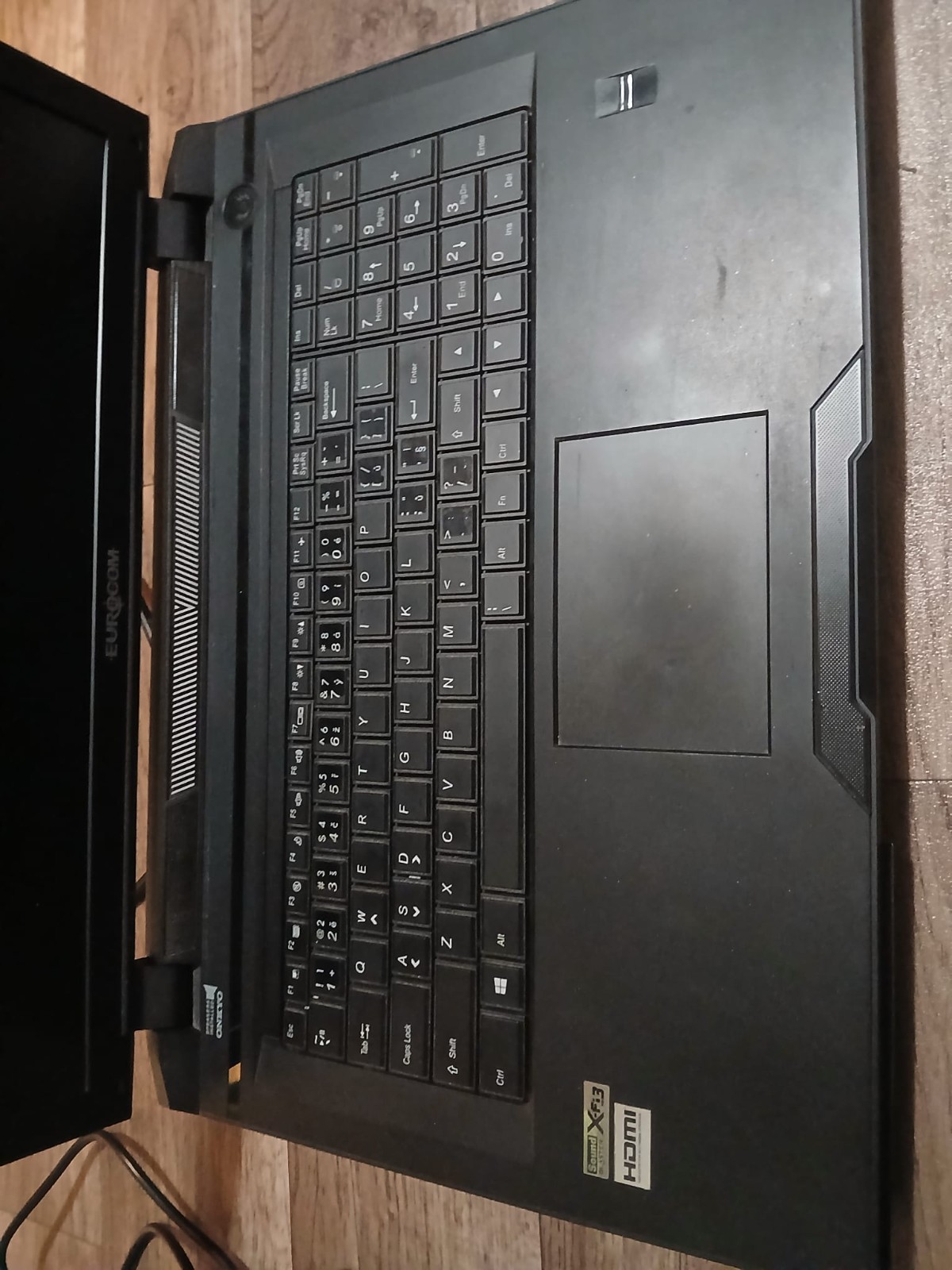 Eurocom X8 17.3″ Gaming Laptop | Intel i7-4700MQ | AMD Radeon HD 8970M 16GB ram