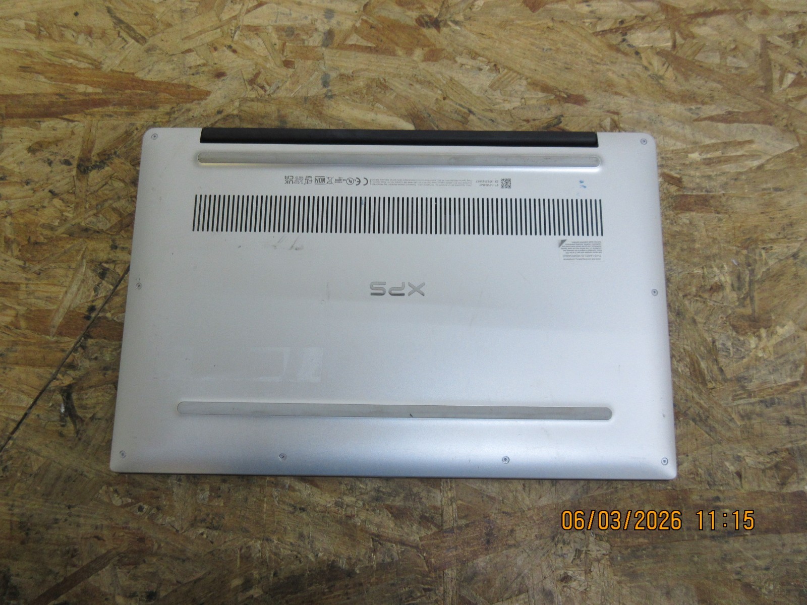 Dell XPS 13 9380 13.3″ i7-8565U @ 1.80GHz 8GB RAM 256GB SSD WIN11P LAPTOP.