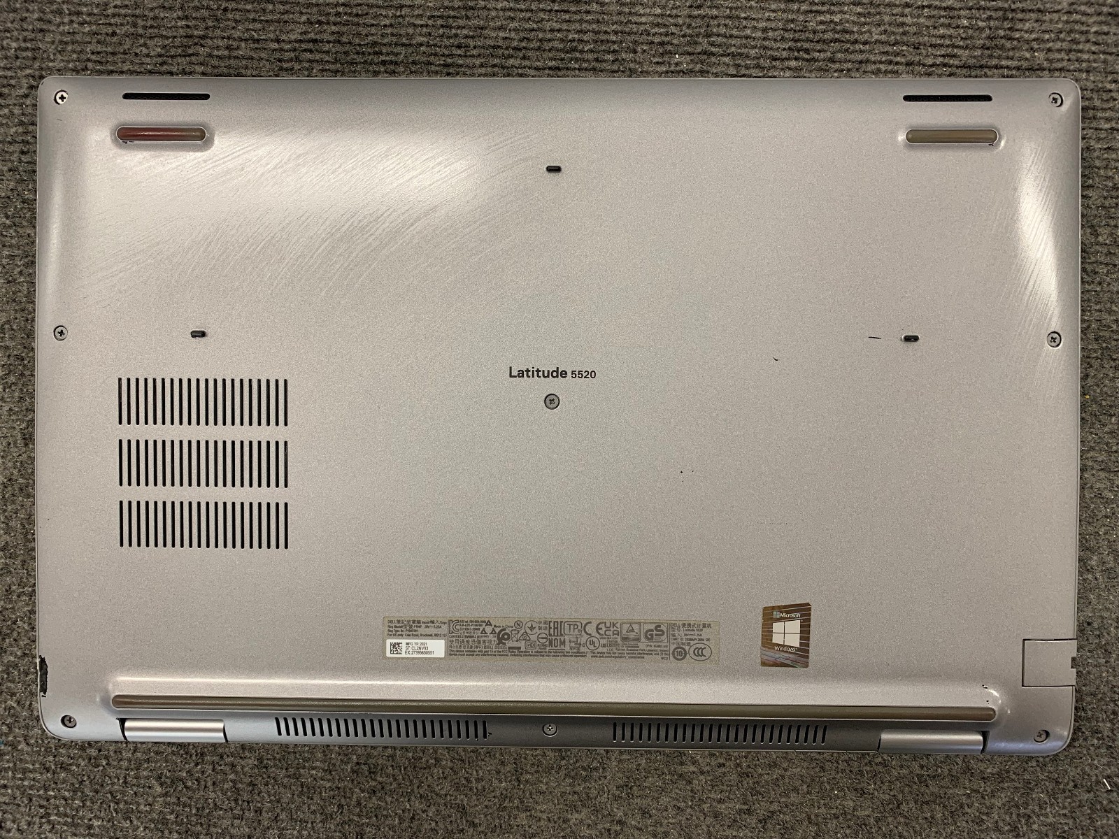 Dell Latitude 5520 15.6″ Laptop i7-1185G7 16GB RAM 512GB NVMe