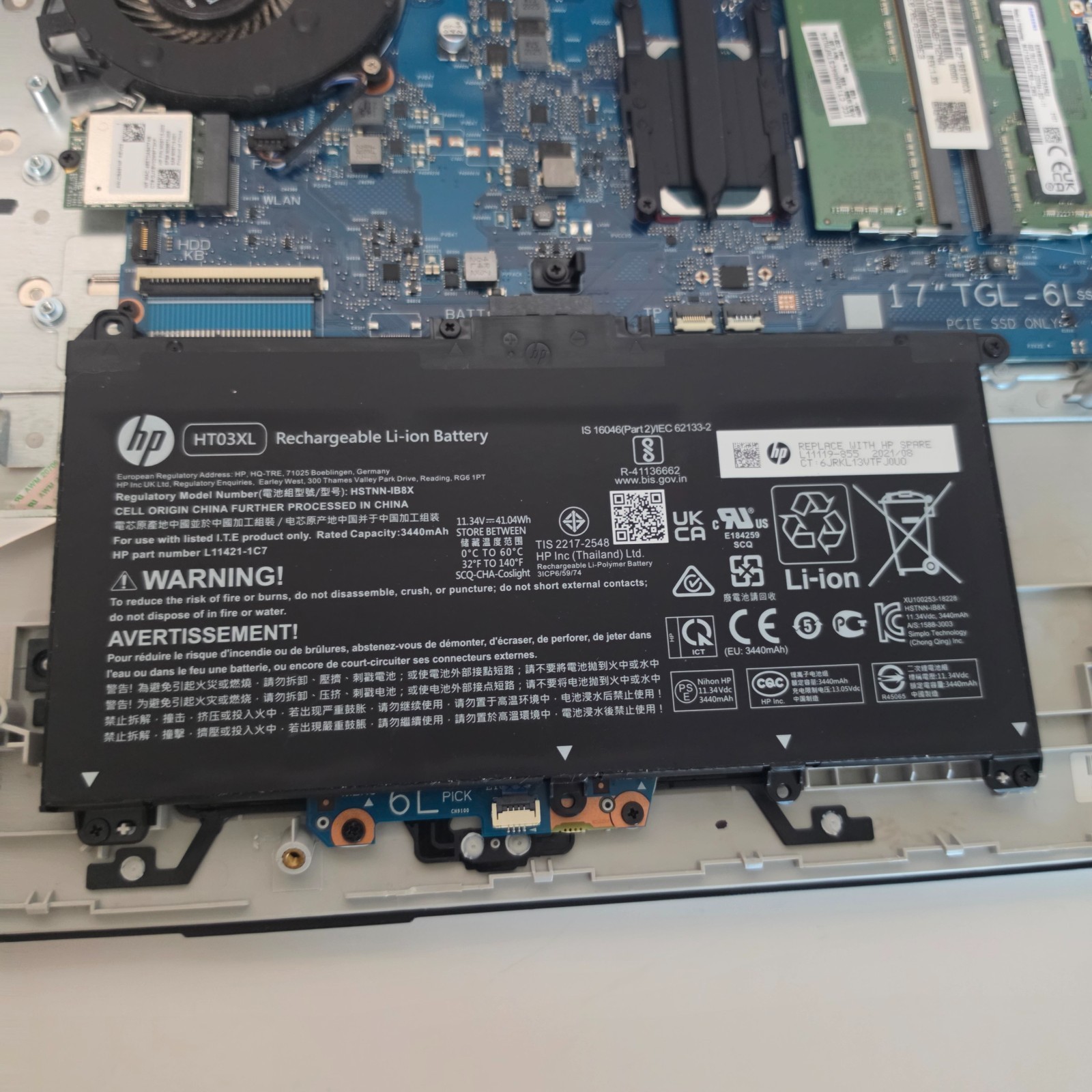 HP Notebook 17-by4633dx Laptop PC | Intel i5-1135G7 2.4GHz | 8GB RAM | No HDD A6