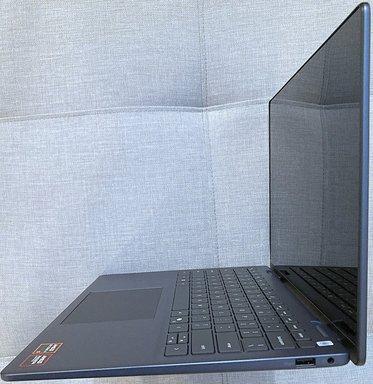 Dell 14 Plus 2 in 1 Touch Screen Laptop (2025) AMD Ryzen AI 5 340 Copilot+