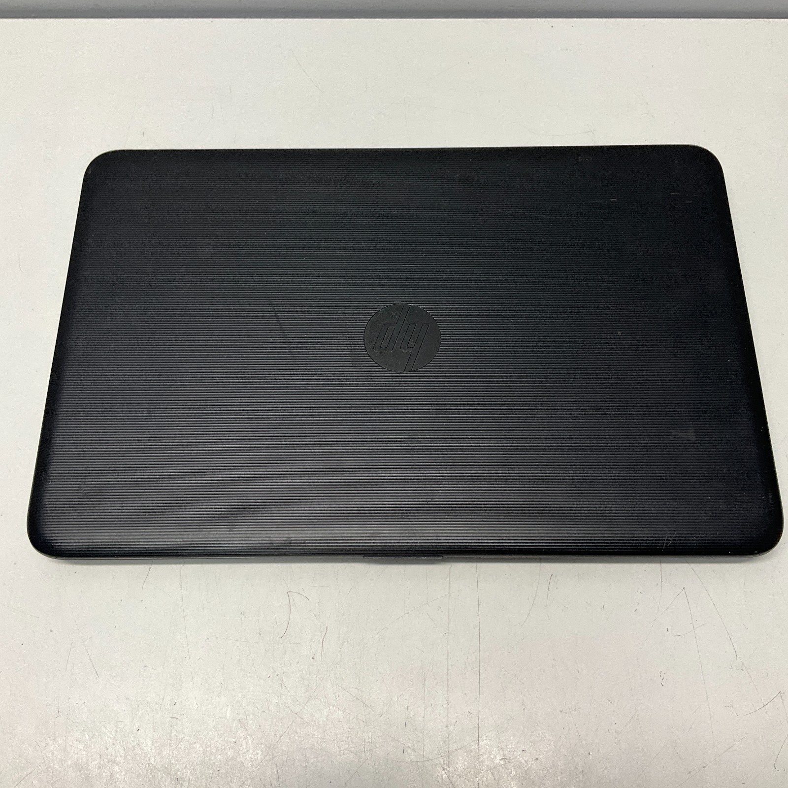 HP Notebook 15-ba009dx Laptop AMD A6-7310 2GHz 4GB RAM 120GB SSD Win 10 NO BATT