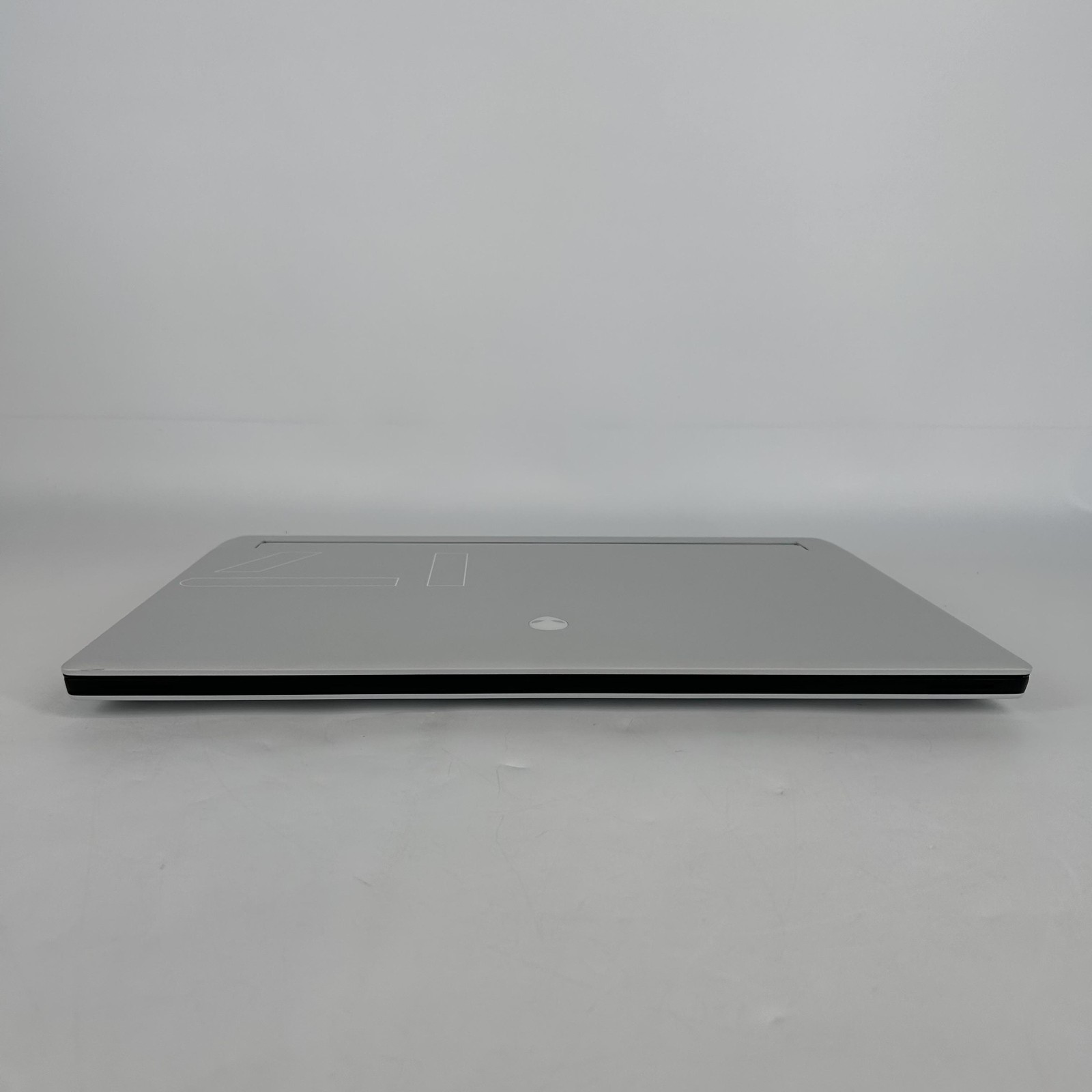 Dell Alienware X17 R2 120Hz 4K 2.5 GHz i9-12900H 32GB 1TB SSD NVIDIA RTX 3080