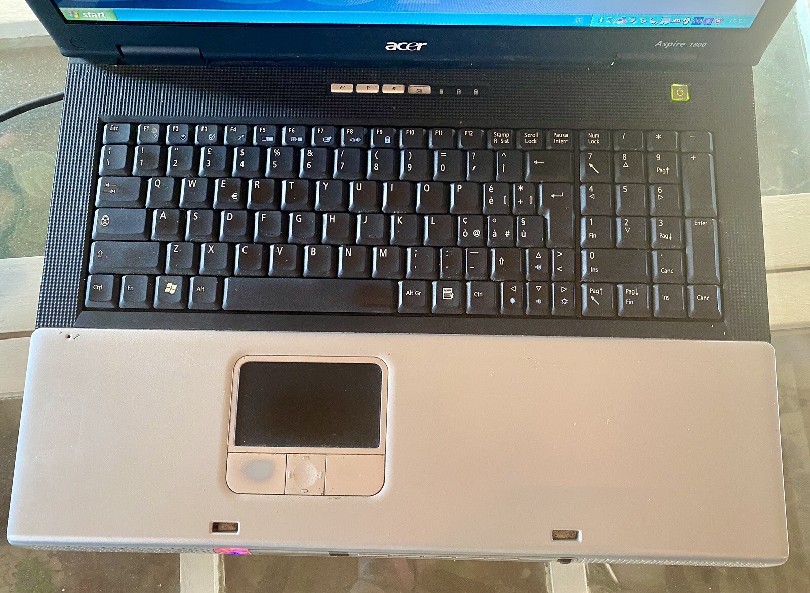 Acer Aspire 1801WSMi 43.2 cm (17″) 2GB DDR SDRAM 320GB HDD