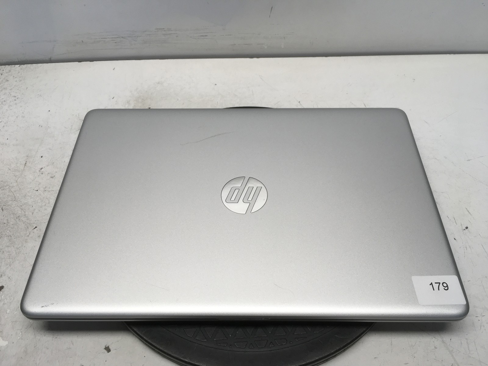 HP 15-DW3065ST Intel i5-1135G7 2.4GHz No RAM NO HDD No Batt