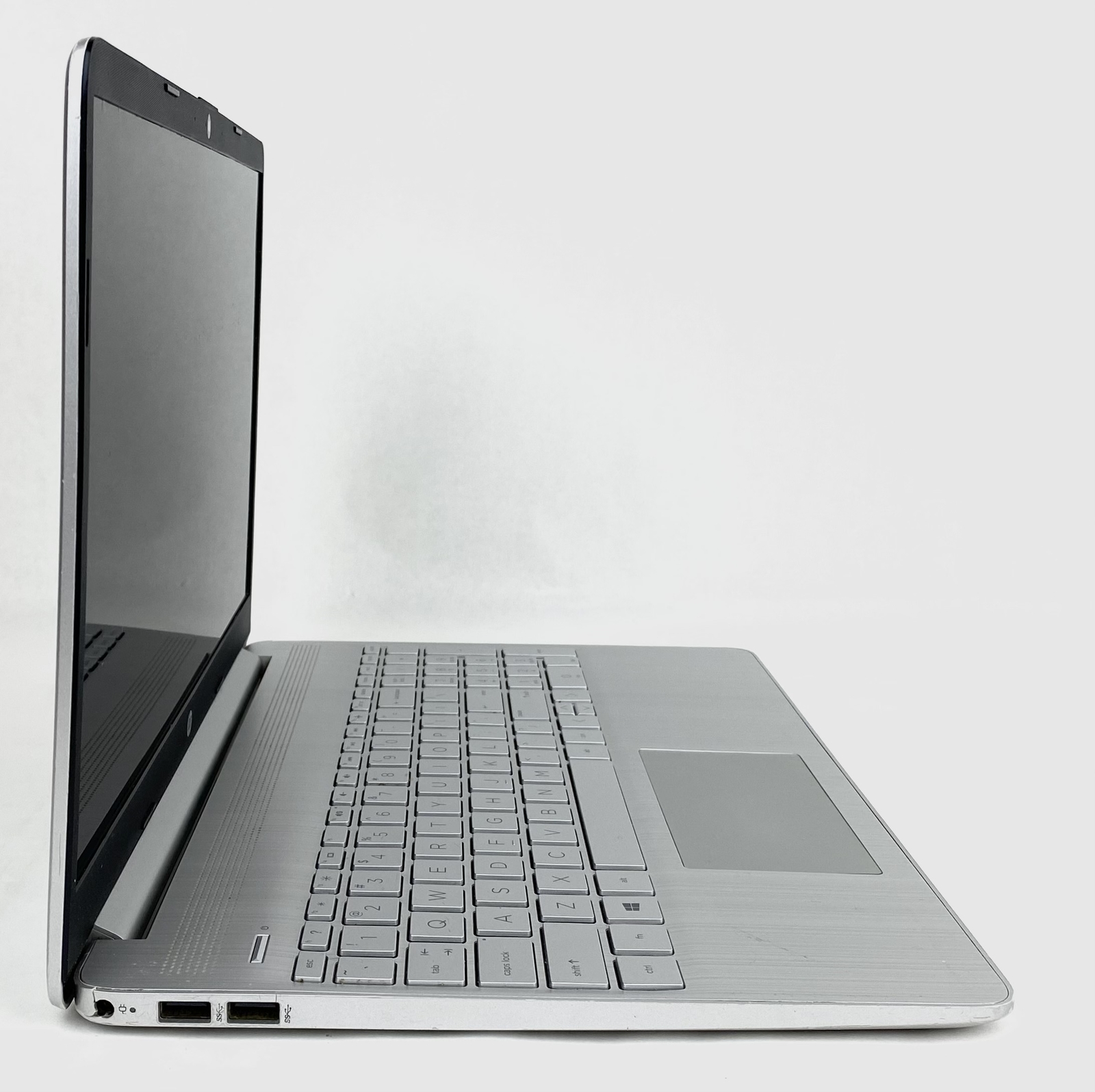 HP 15-EF0023DX 15.6″ HD Ryzen 5 3500U 12GB 256GB SSD W11H – read!