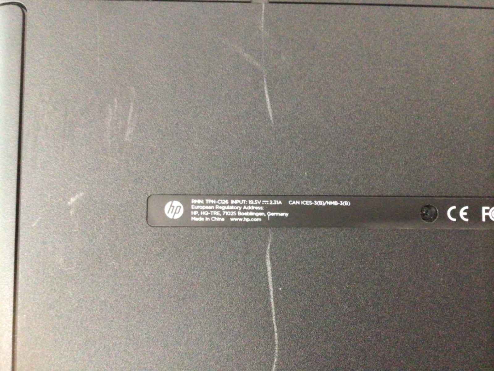 HP 15-af131dx Notebook AMD A6-5200 APU 4GB 500GB with Adapter & HP Soft Case