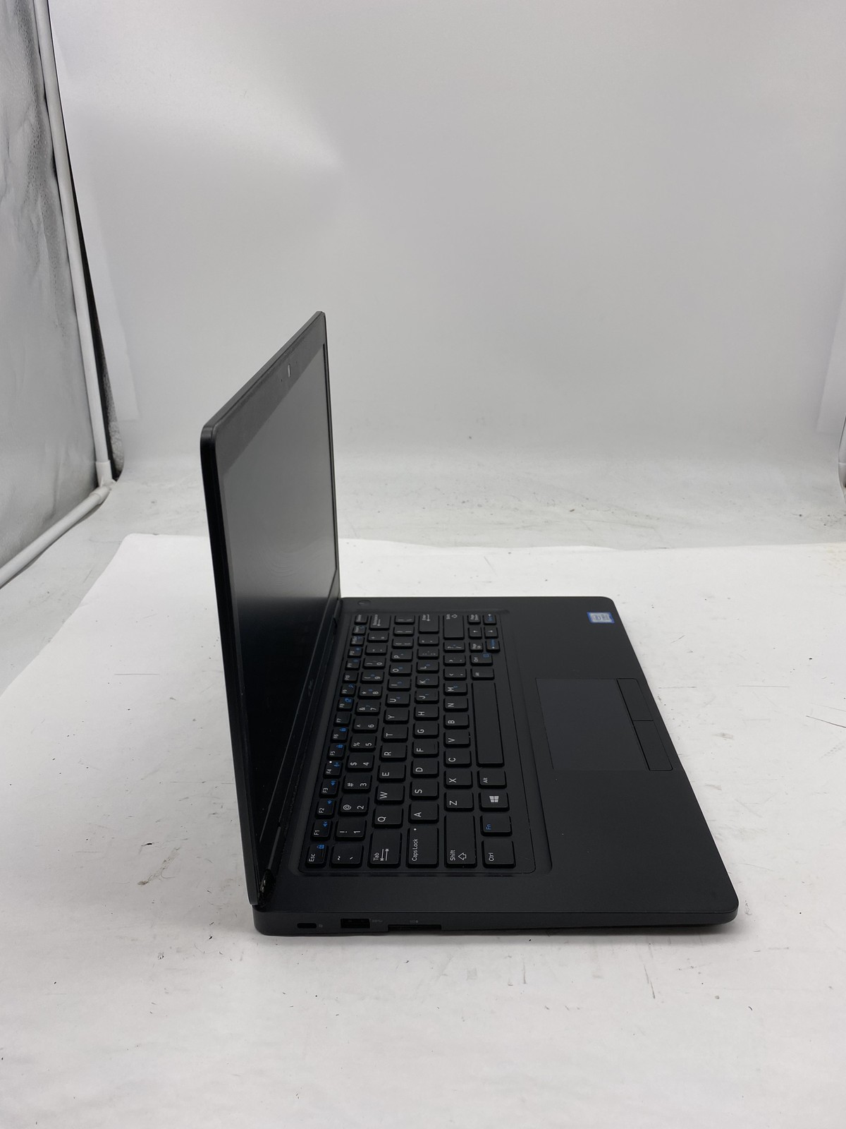 Dell Latitude 5490 Laptop Intel Core i5 8250U 1.6GHz 16GB RAM 256GB SSD W11P