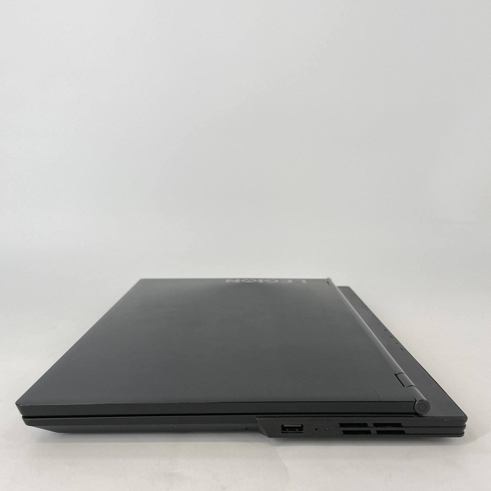 Lenovo Legion Y540 15.6 144Hz FHD i7-9750H 2.60GHz 32GB 1TB SSD RTX 2060 Good