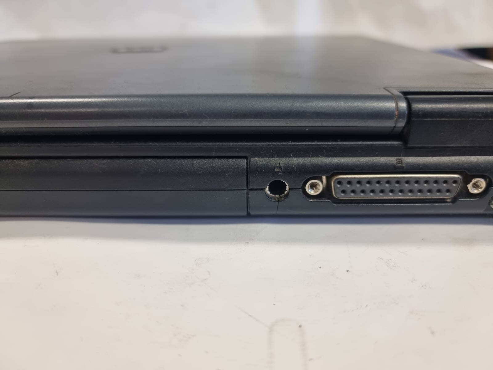 HP Compaq NC6120 Laptop Intel Centrino / No RAM/ No HDD / AS IS / Part only