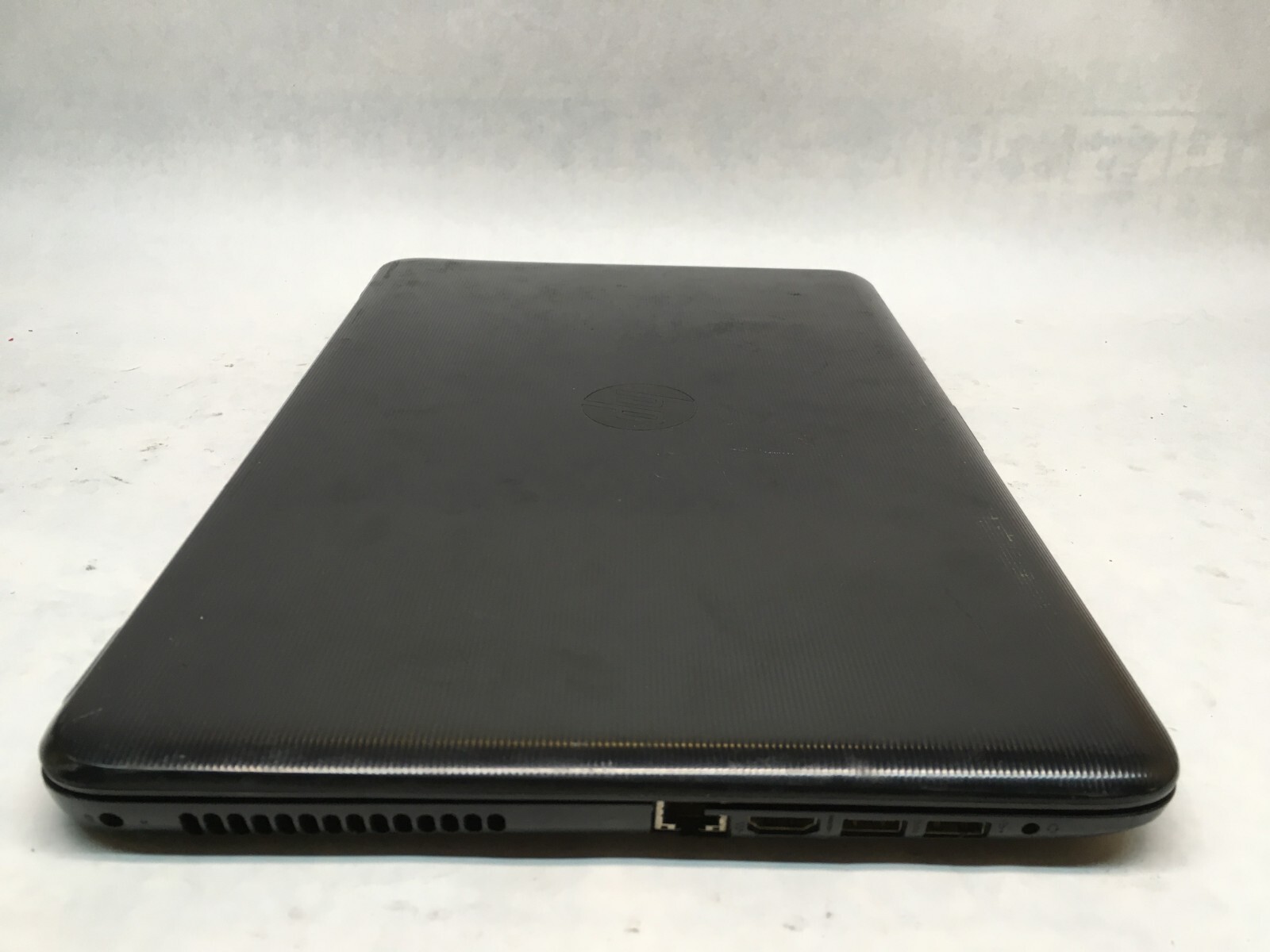 HP Notebook 15-ba061d Laptop 15″ AMD Quad-Core A12-9700P READ DESCRIPTION -AA
