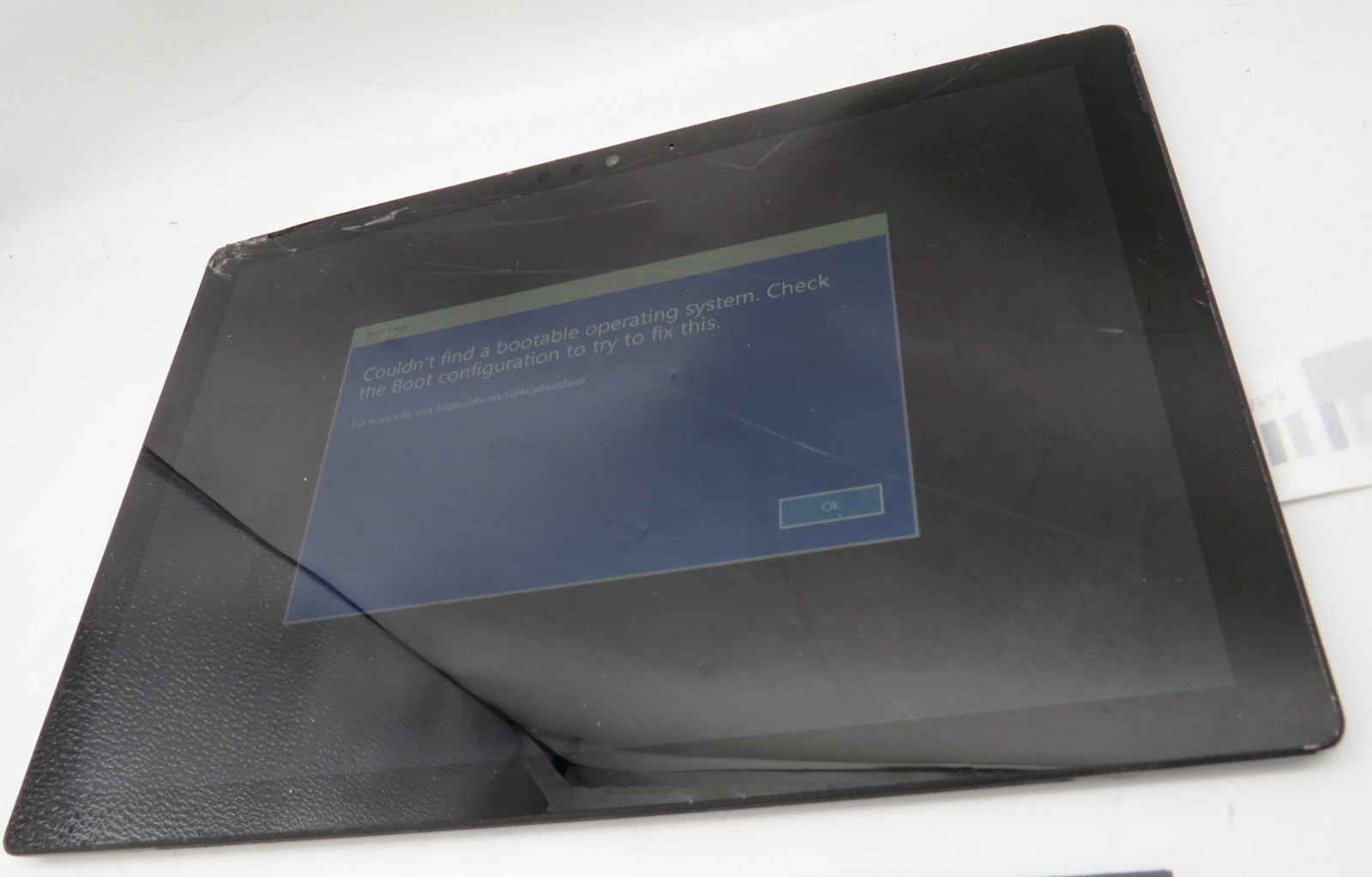 Microsoft Surface Pro 6 | i5-8250U | 8GB RAM/256GB | No OS