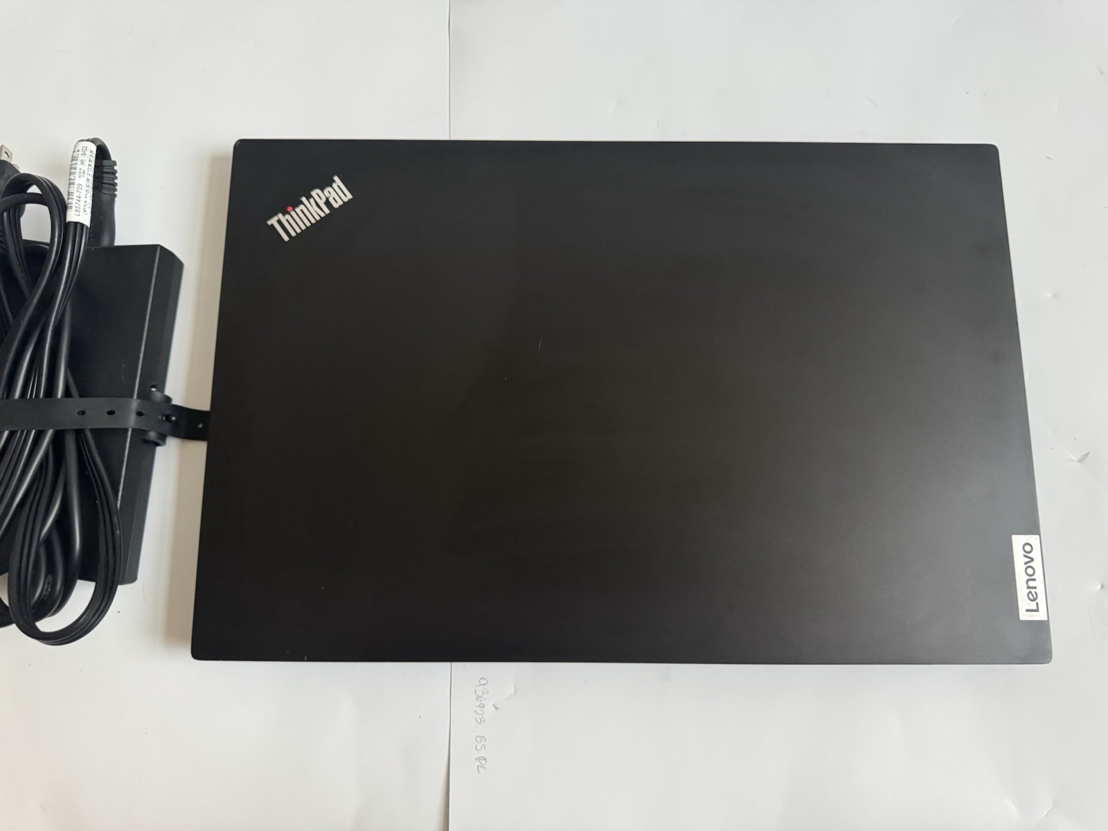 Lenovo ThinkPad E15 Gen 2 Intel Core i5-1135G7 2.40GHz 16GB RAM 256GB SSD READ!