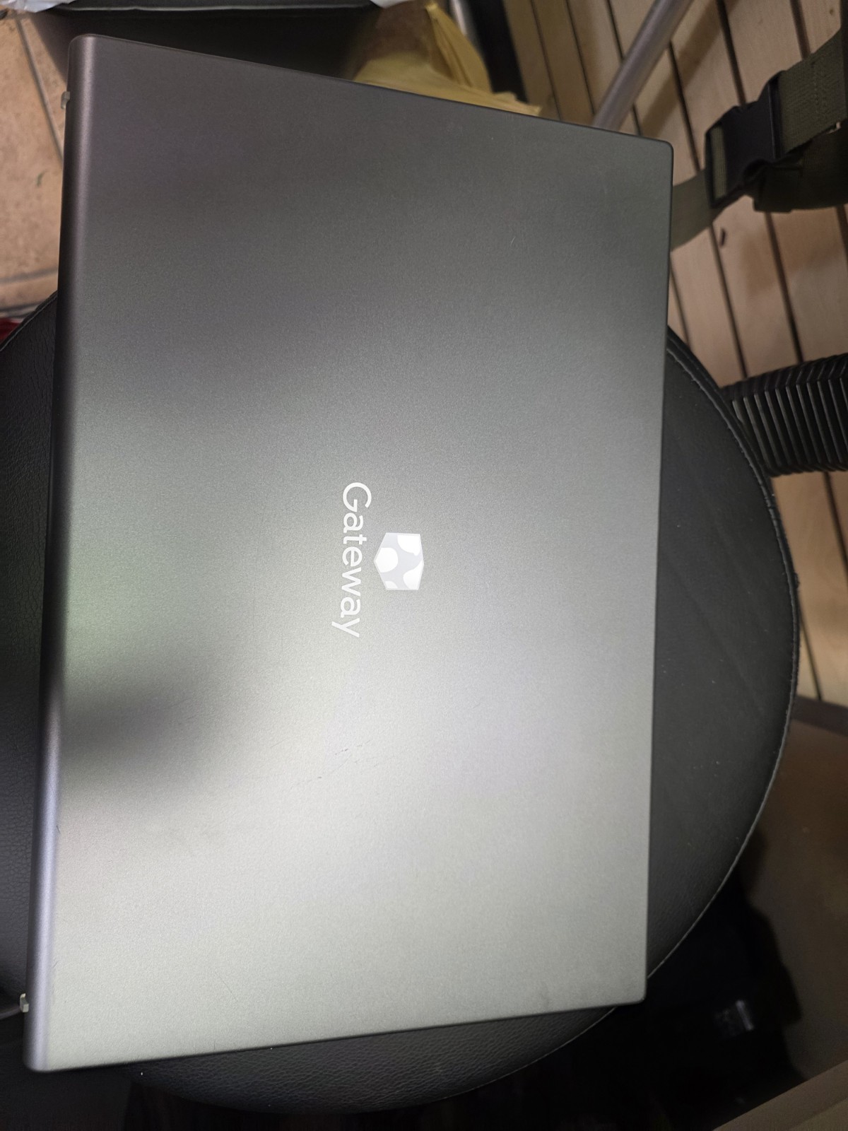 gateway 15.6 ultra slim notebook