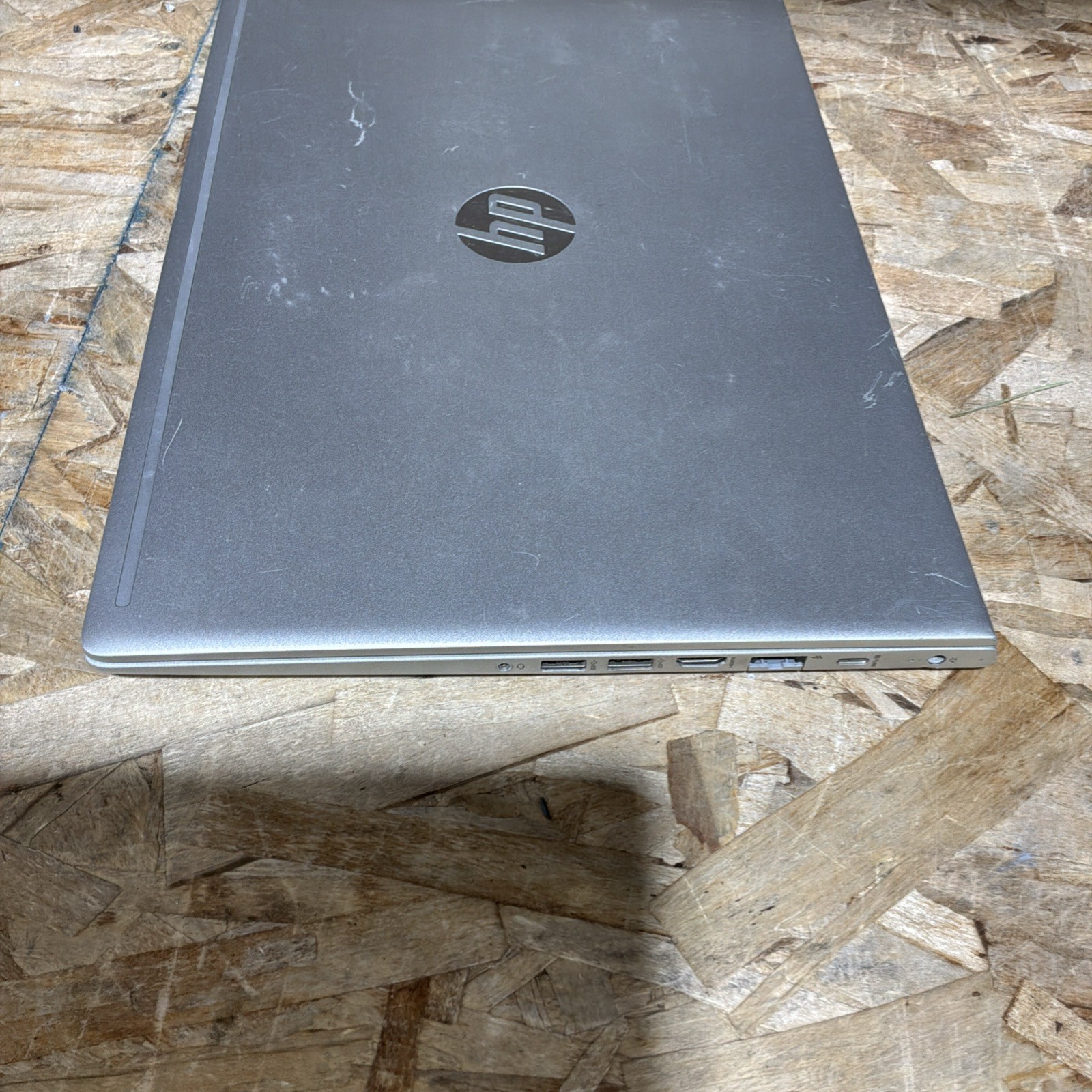 HP ProBook 450 G6 Quad Core i5-8265U 1.60GHz No SSD No RAM For Parts – C416