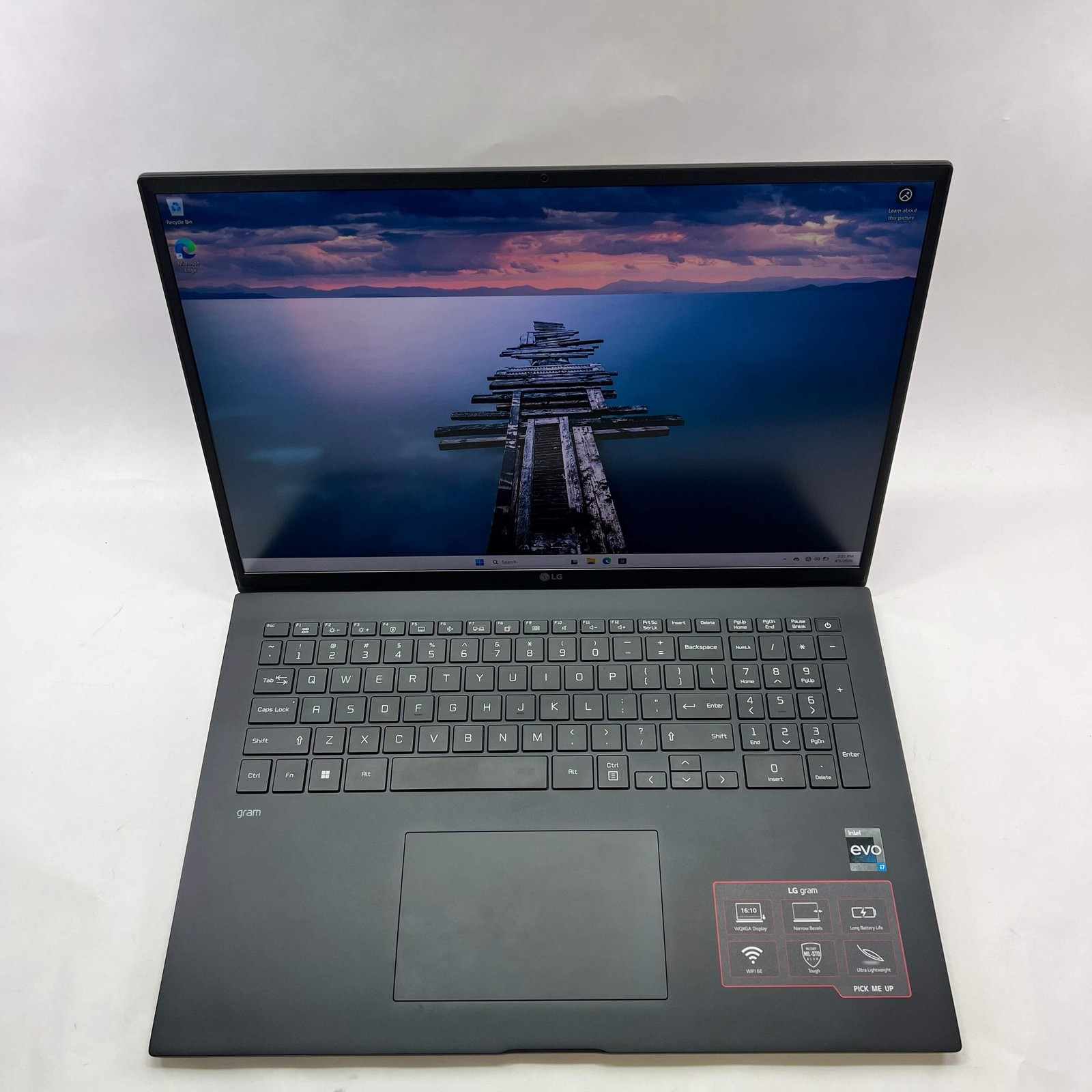 LG Gram 17ZB90R 17″ i7-1360P 2.2GHz 16GB RAM 1TB SSD