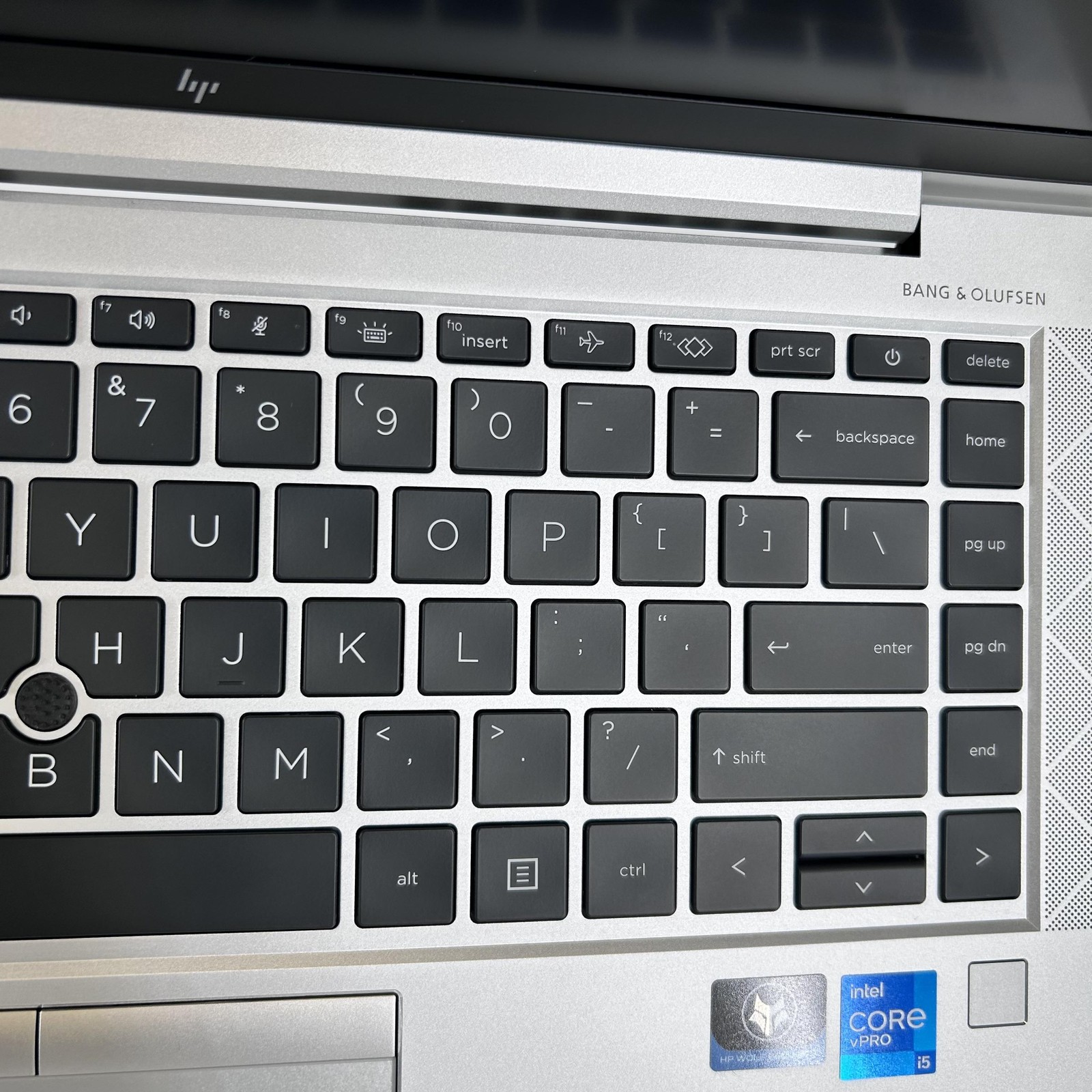 HP Elitebook 840 G8 14 Silver FHD i5-1145G7 2.60GHz 16GB 512GB SSD BEZEL SPLIT