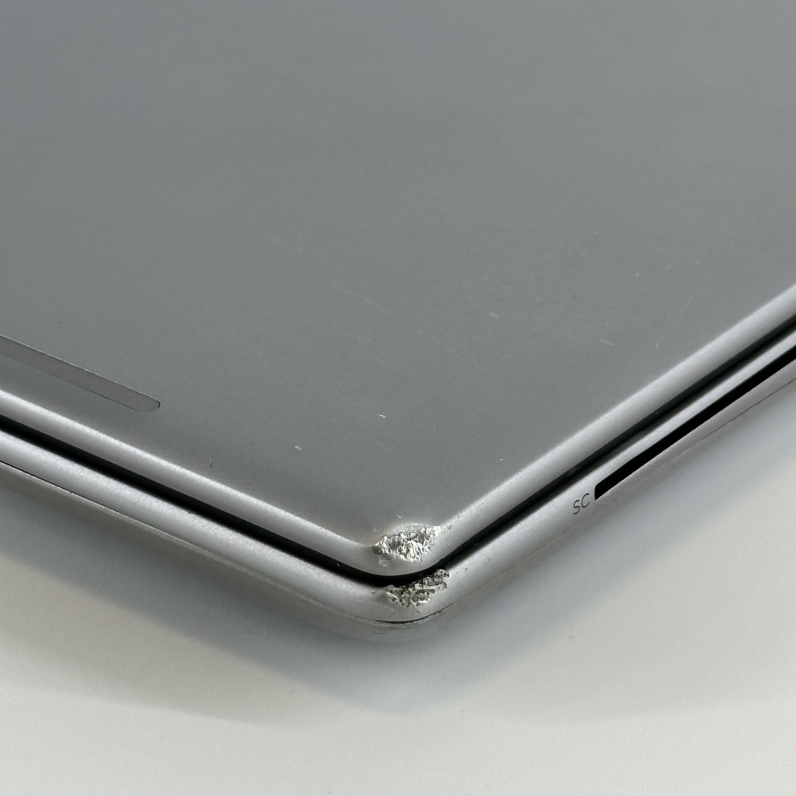 HP ZBook Fury 16 G9 FHD+ 2.1 GHz i7-12850HX 64GB 1TB RTX A4500 -Muffled Speakers