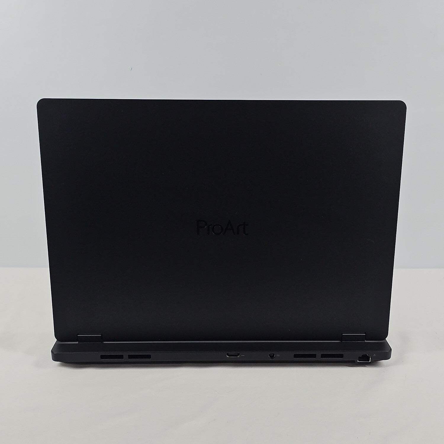 Asus ProArt Studiobook 16 i9-13980HX 2.2GHz 64GB RAM 2TB SSD RTX 3000 Ada