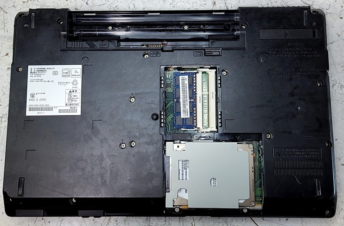 FUJITSU FMVNA6FE Laptop Intel Celeron B820 4GB 250GB SEE NOTES