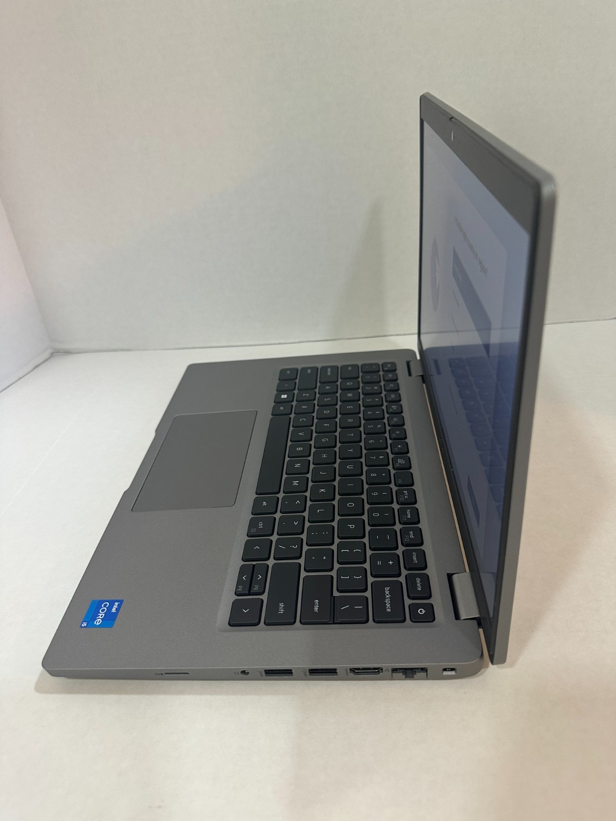 Dell Latitude 5430 14″ FHD i5-1245U 16GB RAM 256GB SSD Win 11 Pro Webcam Backlit
