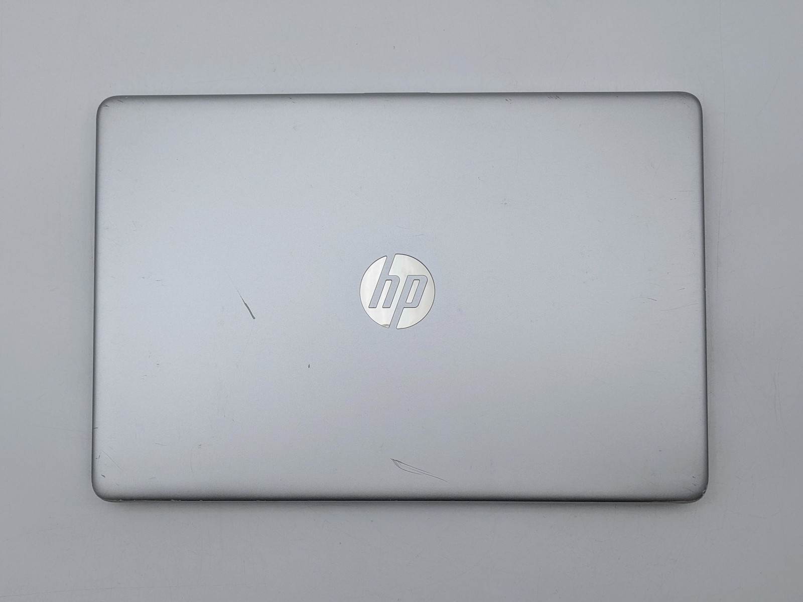 HP Laptop – 15-ef0023dx 15″ HD Touch RYZEN 5 3500U Radeon Vega 8 Webcam *READ*
