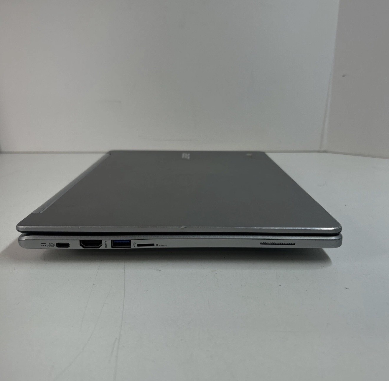 Acer N16Q10 ChromeBook 13.3″ Touchscreen FHD 4GB Ram 32GB eMMc ChromeOS
