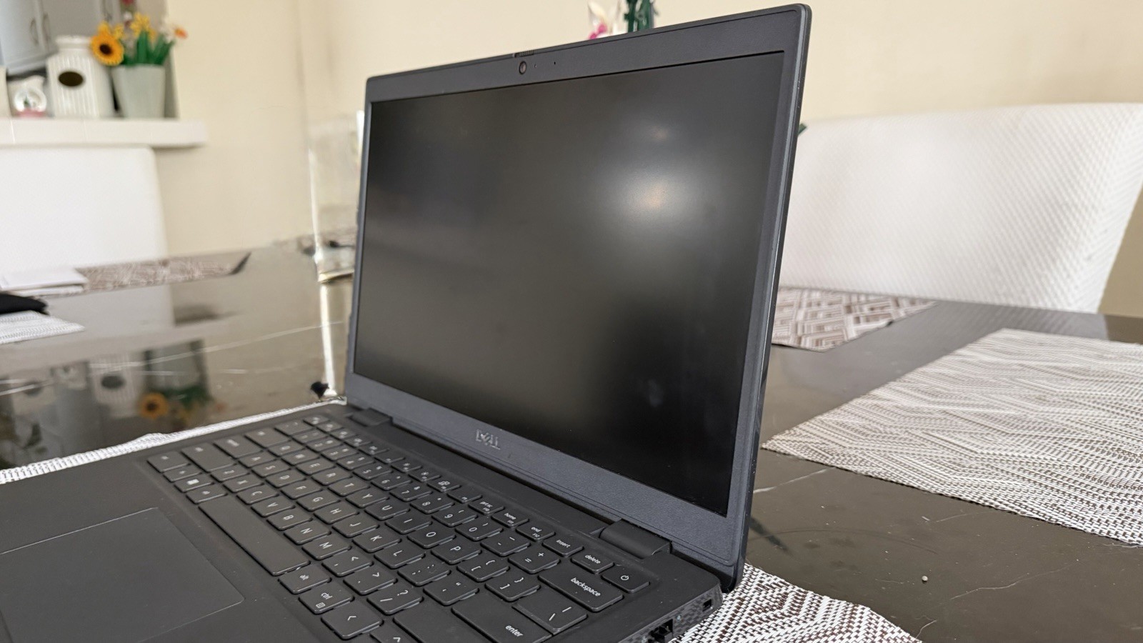 Dell Latitude 3420 11th Gen 238 GB Windows 11 Pro Intel Core I5