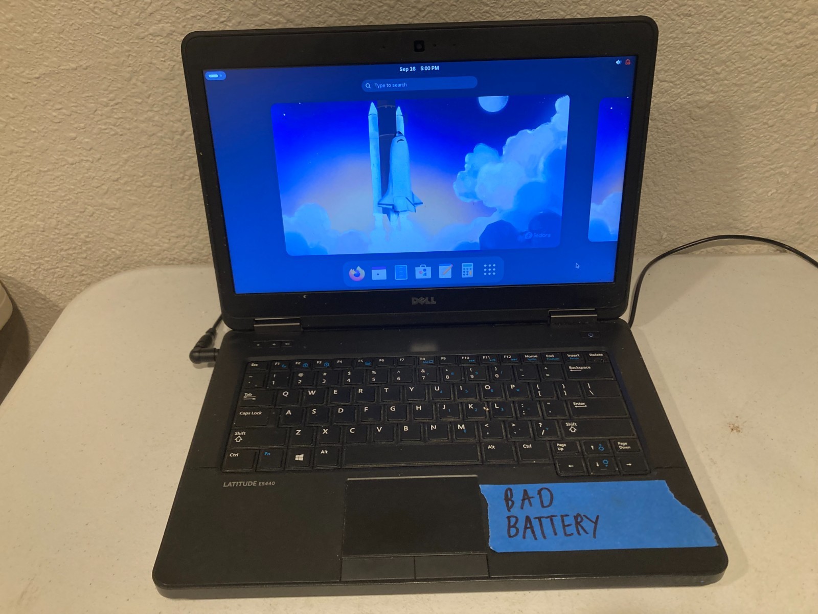 Dell Latitude E5440 14″ Laptop i5-4310U 2GHz 8GB RAM 500GB HDD WiFi HDMI Fedora