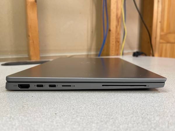 Dell Latitude 7410 14″ FHD Intel i5-10310U 16GB RAM 512GB NVMe Win 11 Pro Laptop