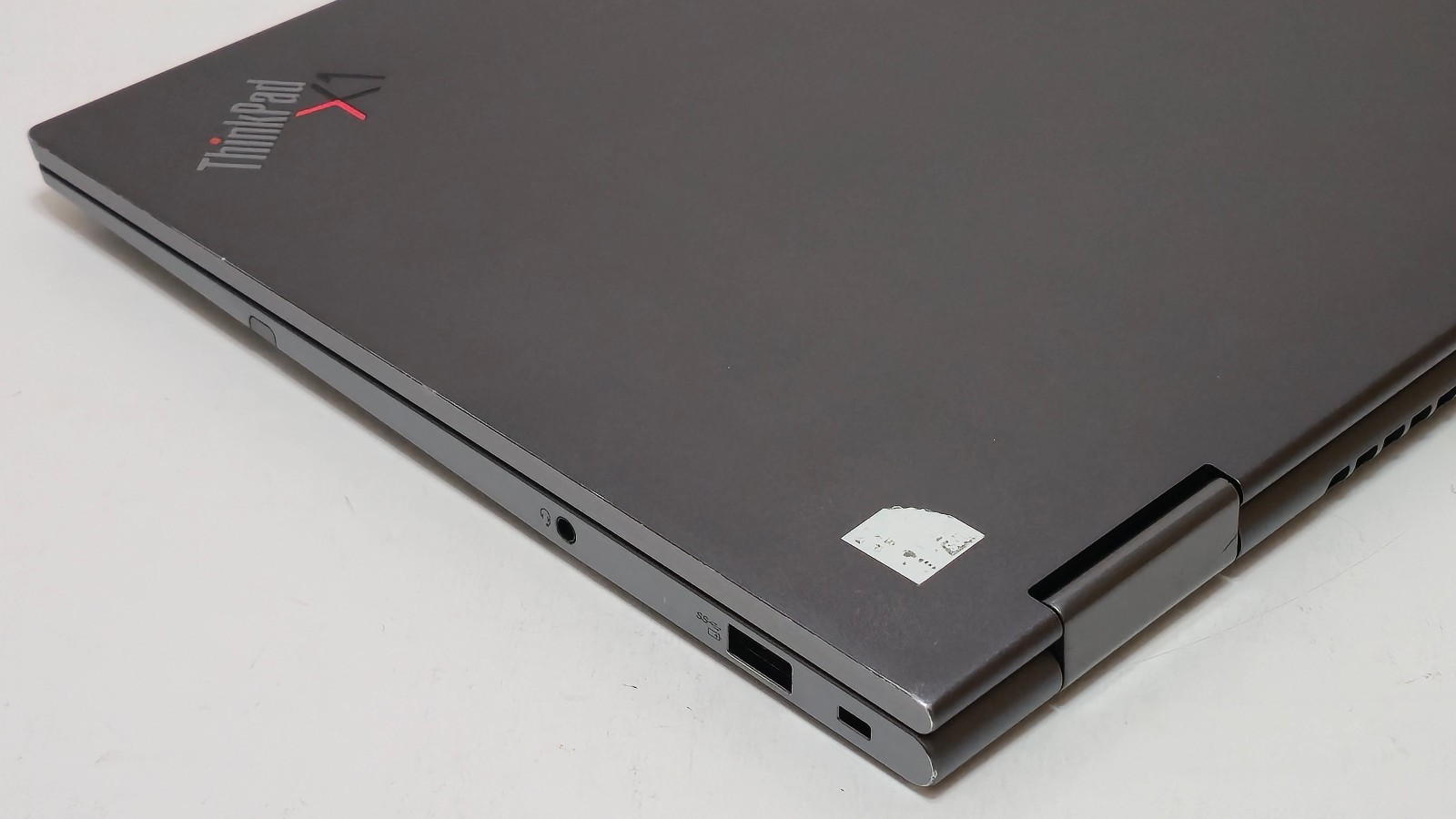 Lenovo ThinkPad X1 Yoga Gen 6 (i7-1185G7 CPU, 32 GB RAM 1 TB SSD) 14″ 4K Touch