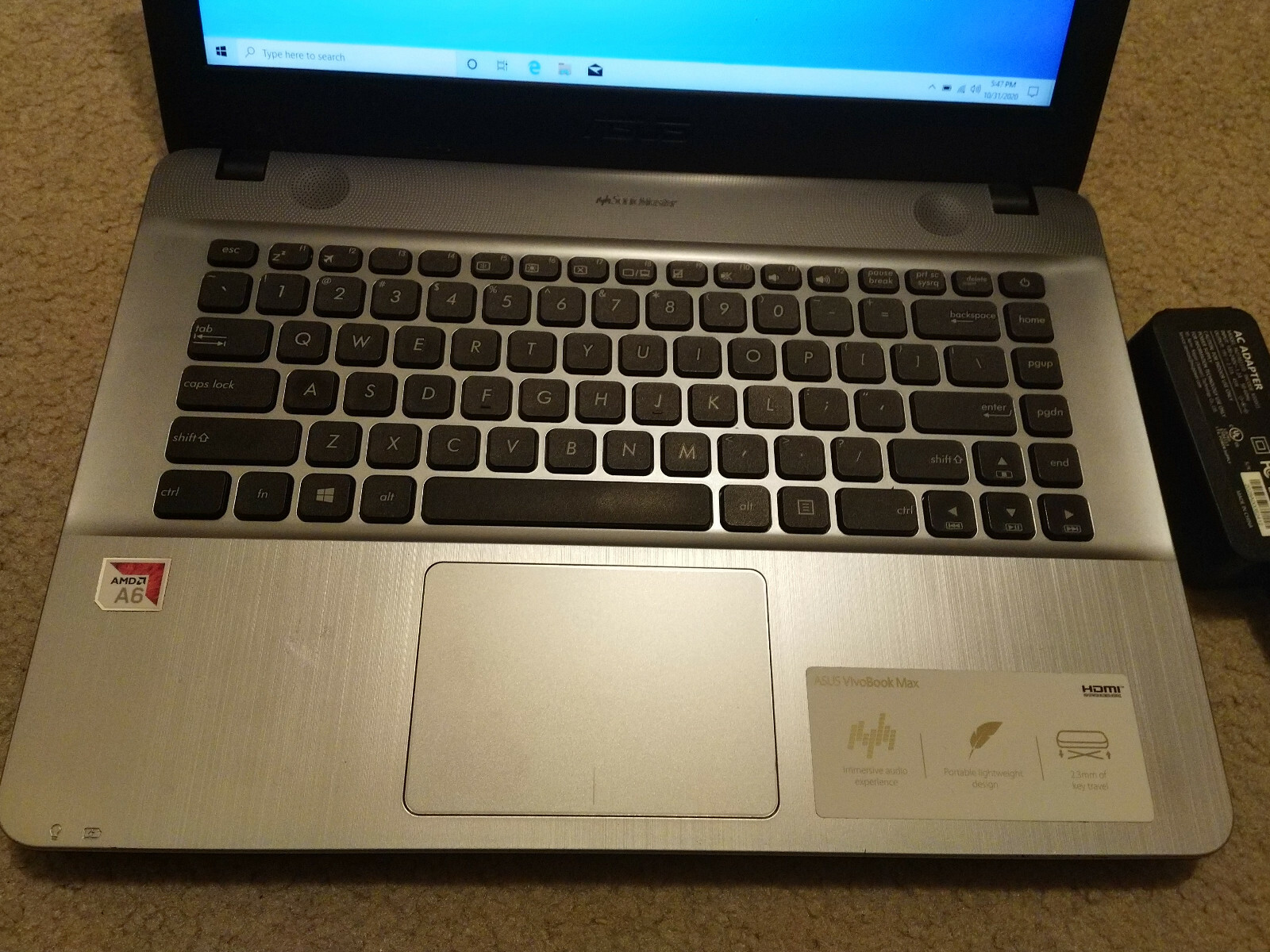 ASUS X441BA 14″ 500GB HDD, AMD A6-9225, 2.6GHz, 4GB RAM Radeon R4 Laptop, Silver