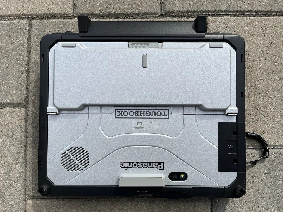 Panasonic Toughbook CF-33 Touch Slim 2.80GHz Core i7-7600U 16GB 512GB SSD Win 11