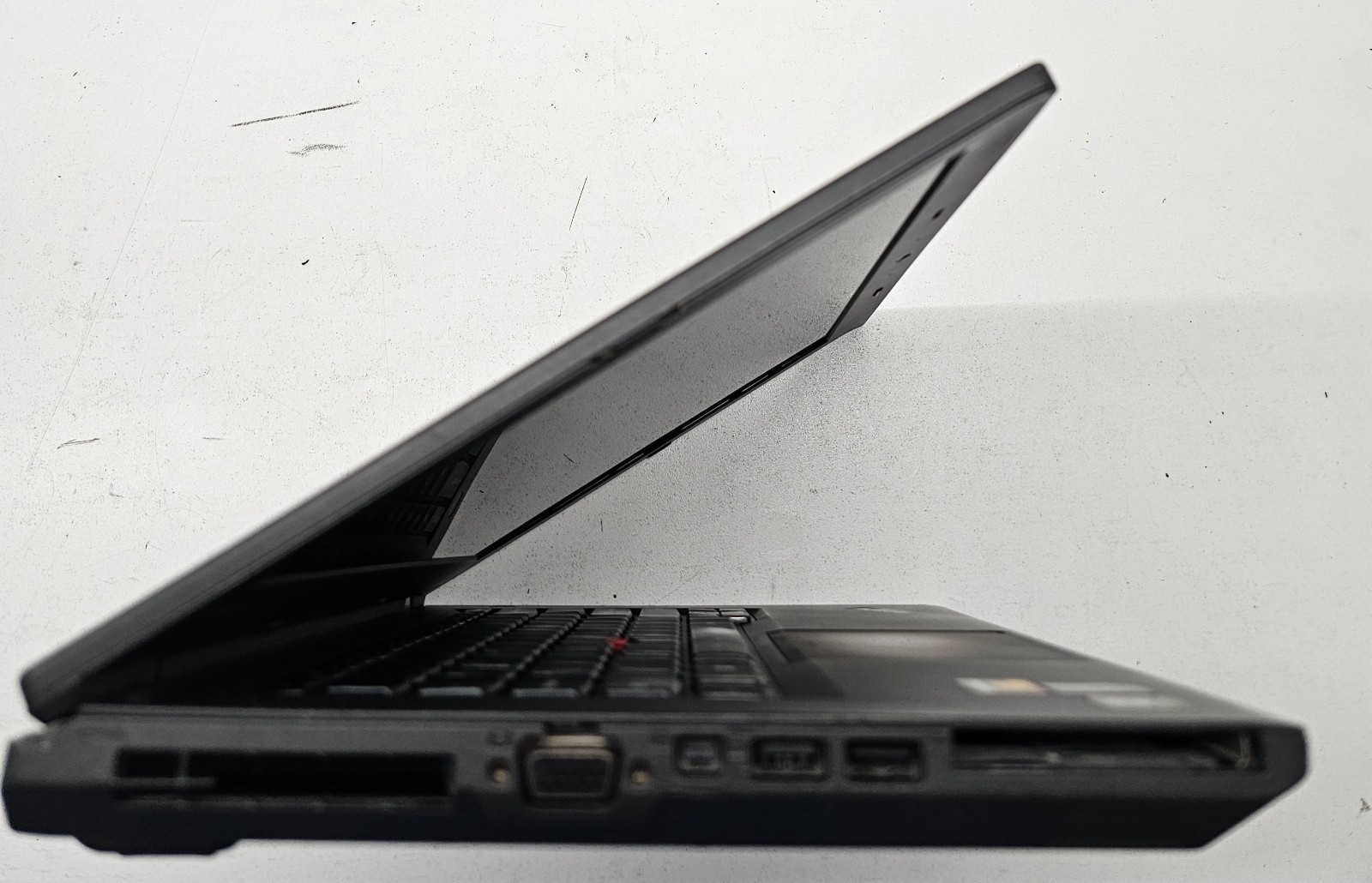 Lenovo ThinkPad L440 14″ Laptop Intel Core i3-4000M 8GB RAM NO HD/OS/BATT(FL)