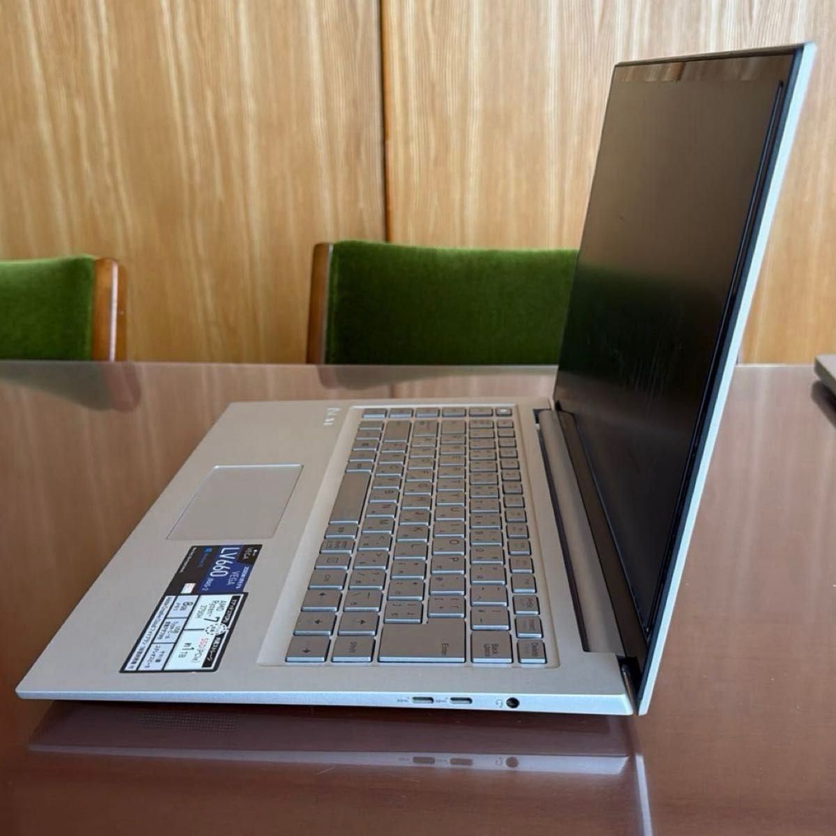NEC LAVIE VEGA LV660/RA Ryzen 7 Windows 10 Home RAM 8GB SSD 1000GB